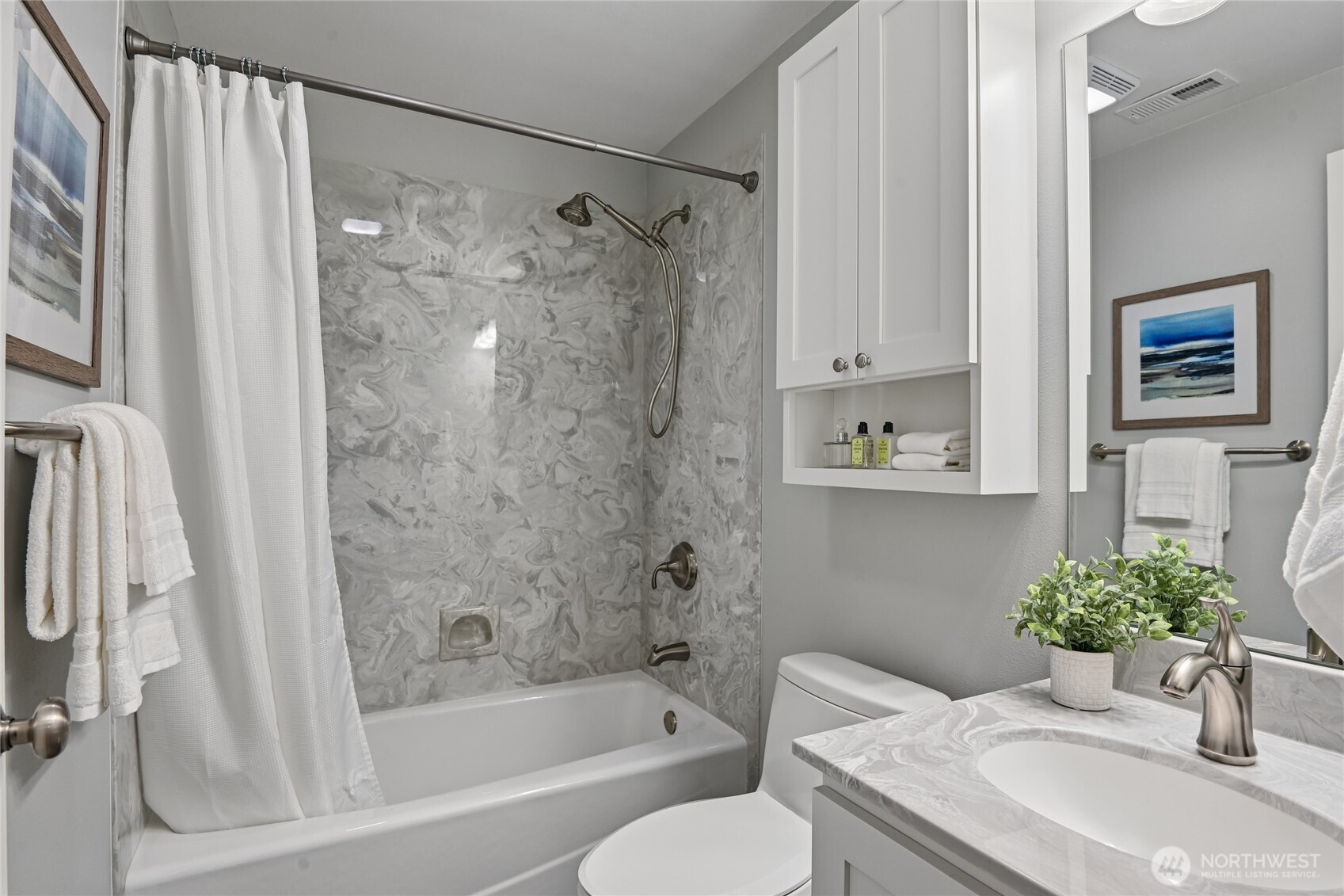 5661 S 150th Place Property Photo 27