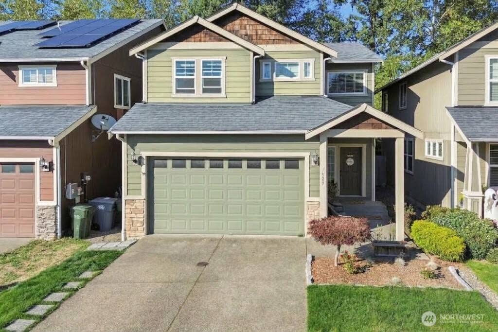7529 181st Street Property Photo 1