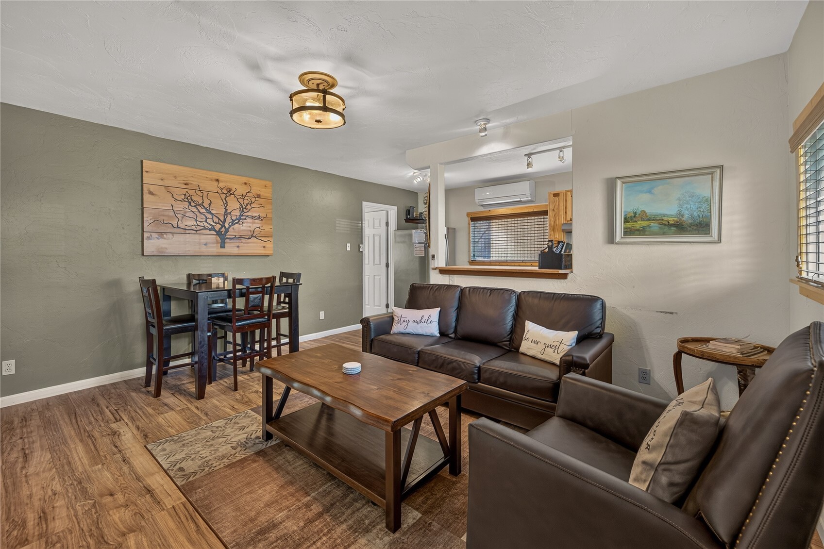 1313 Front Street Property Photo 4