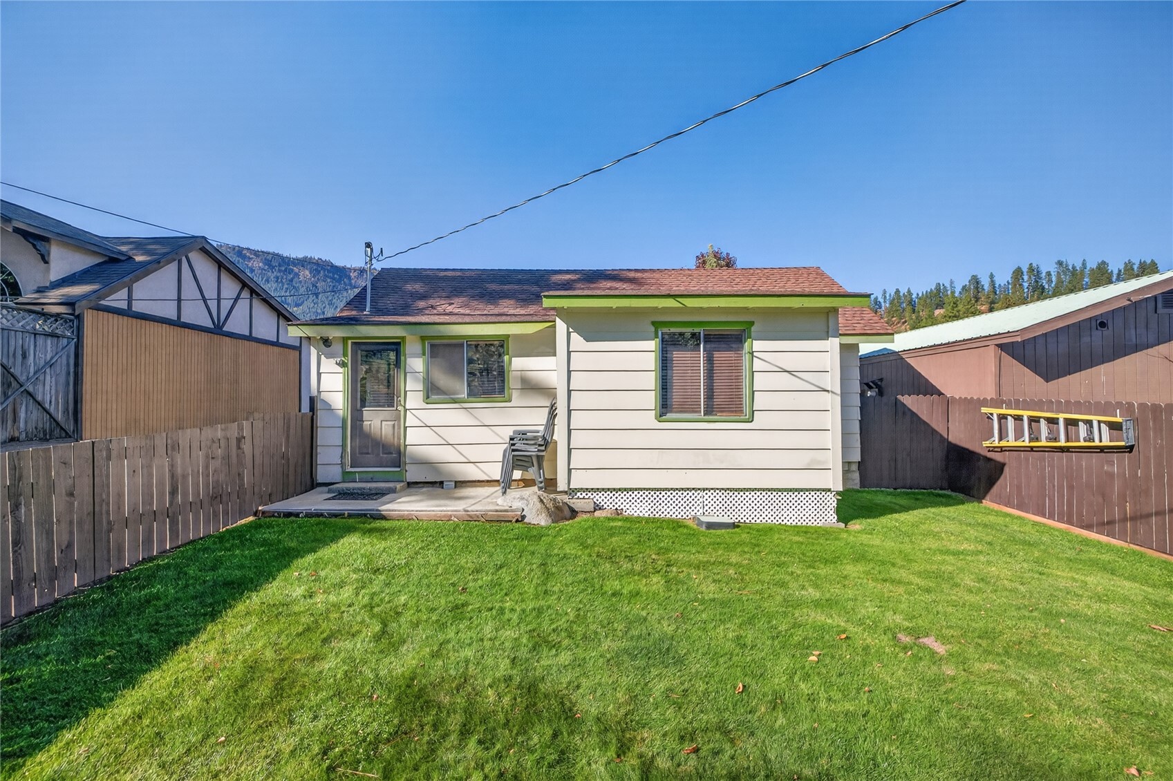 1313 Front Street Property Photo 18