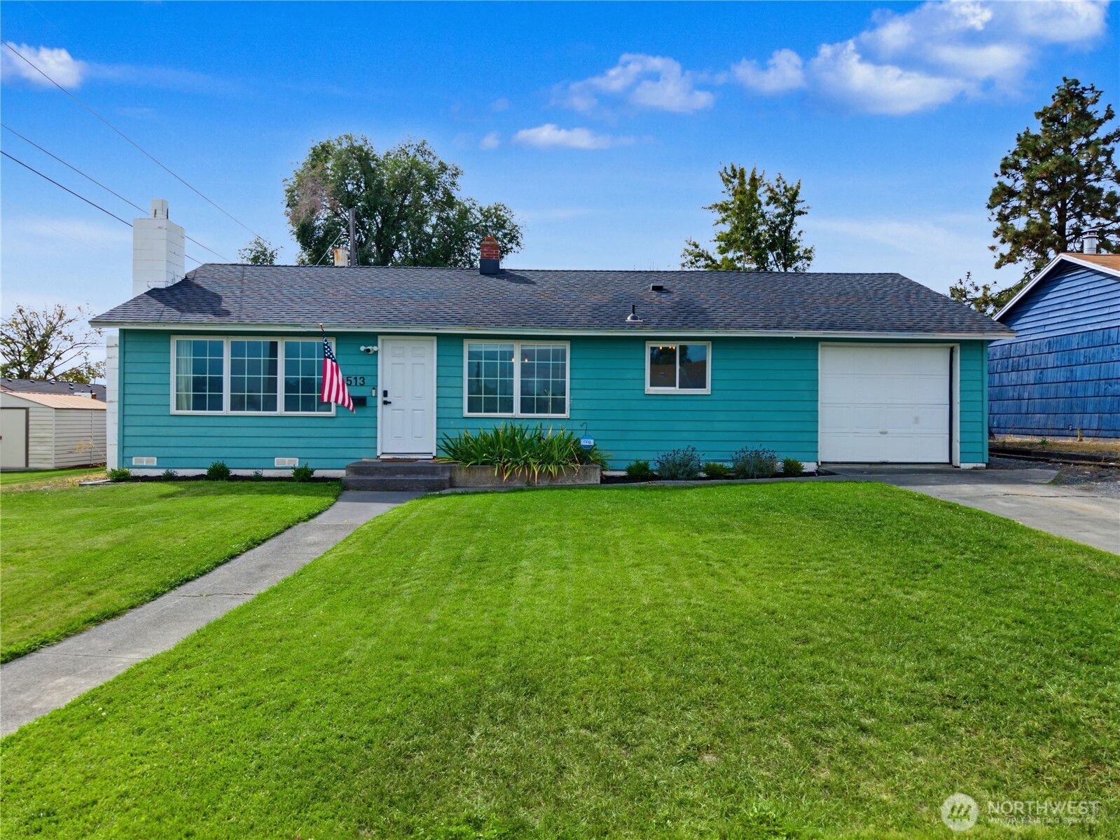 513 W Meridian Avenue Property Photo 1