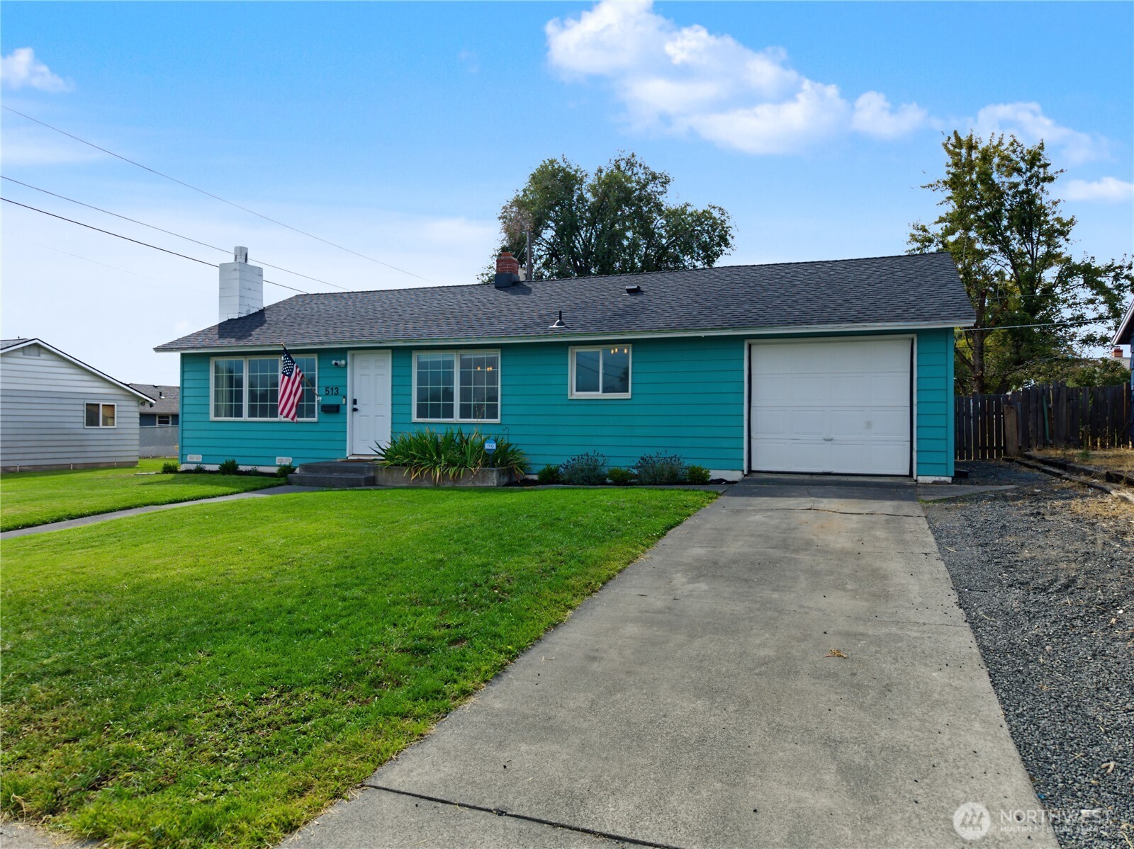 513 W Meridian Avenue Property Photo 2