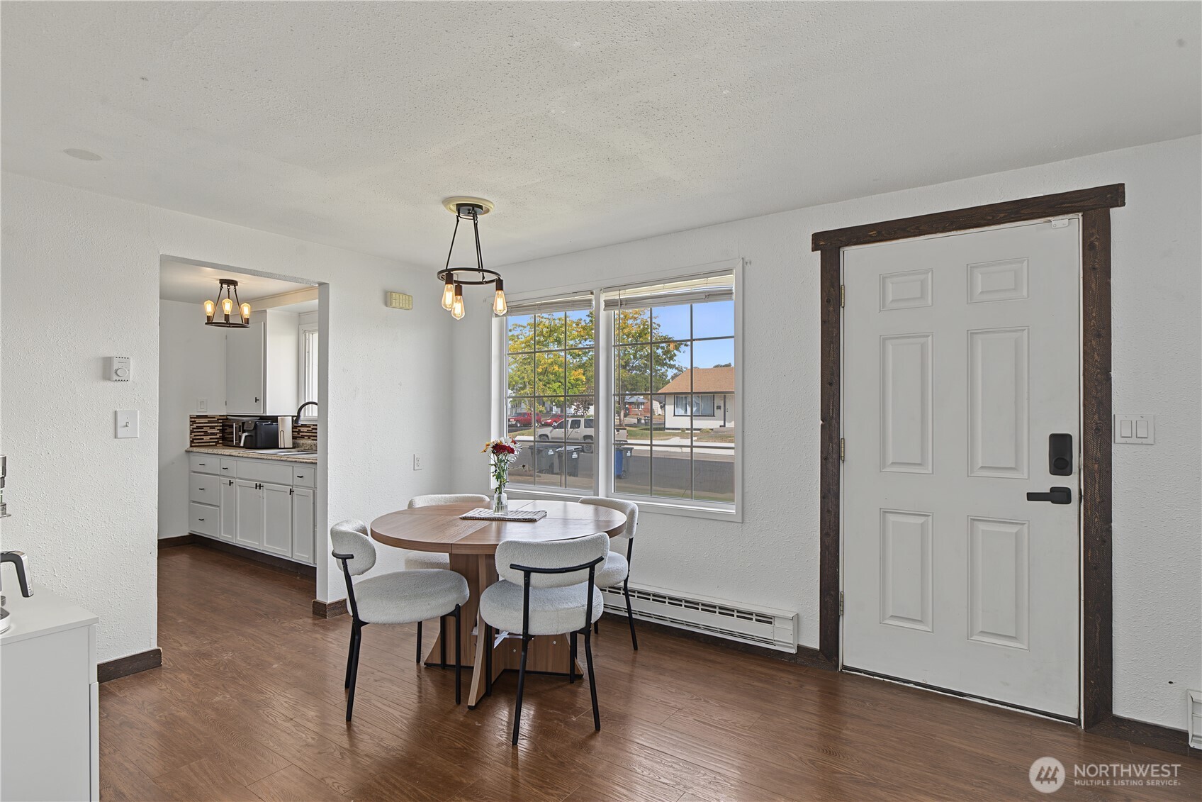 513 W Meridian Avenue Property Photo 7