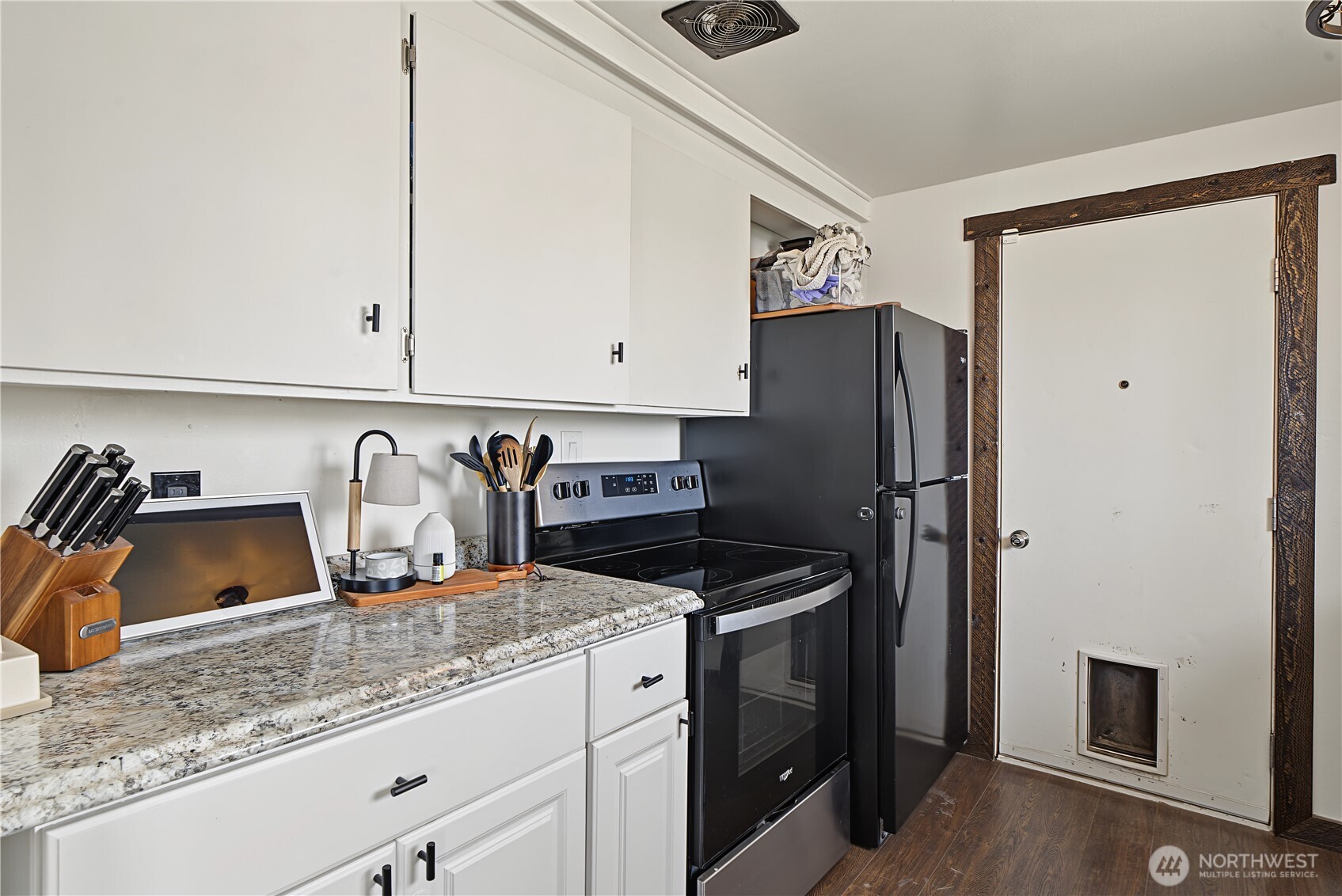 513 W Meridian Avenue Property Photo 12