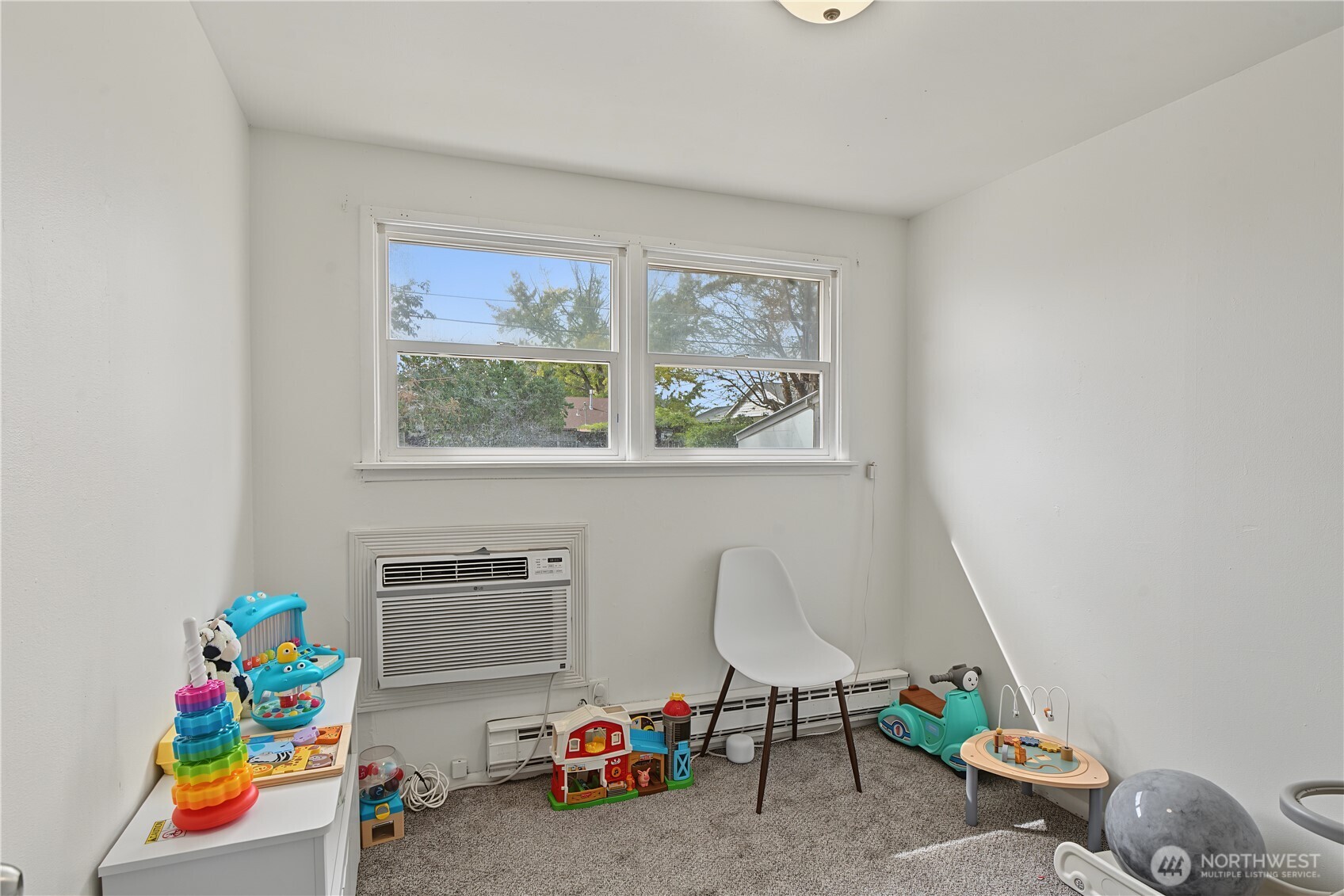 513 W Meridian Avenue Property Photo 18