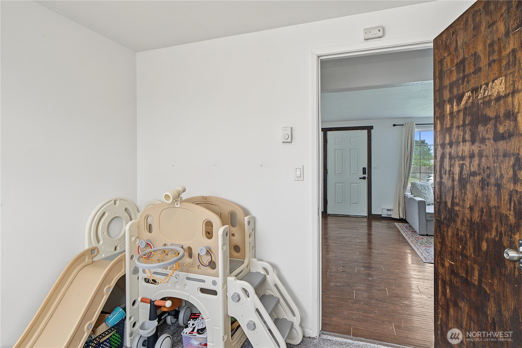 513 W Meridian Avenue Property Photo 19