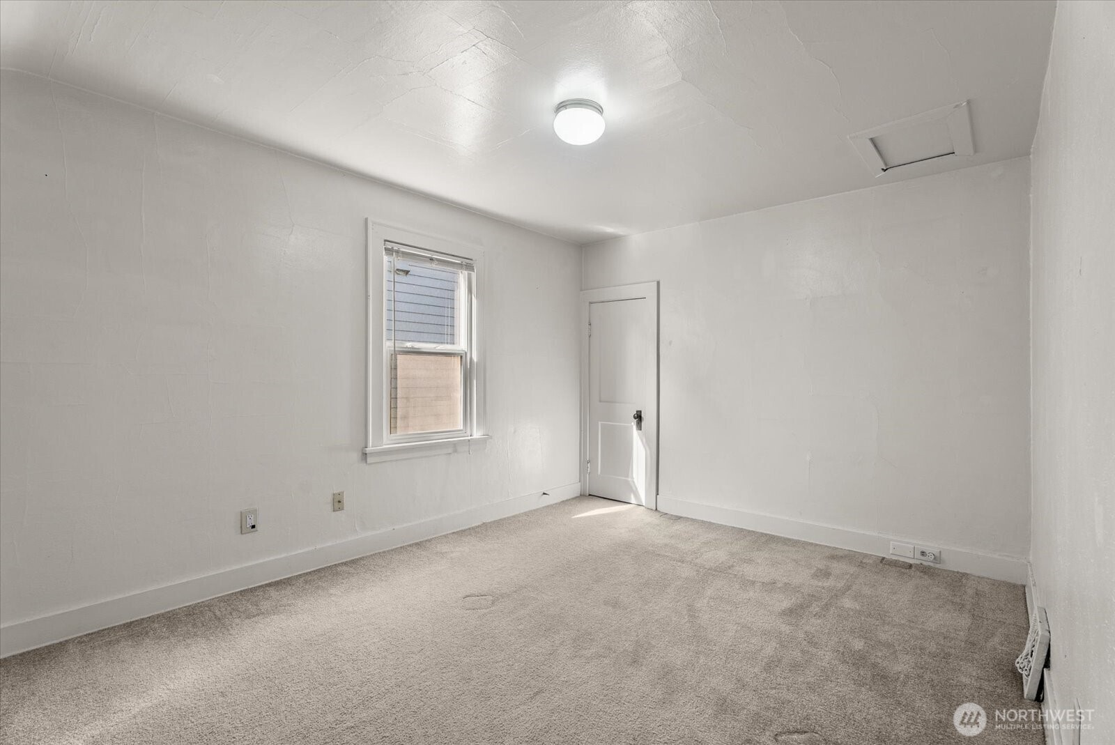 511 N 71st Street Property Photo 17