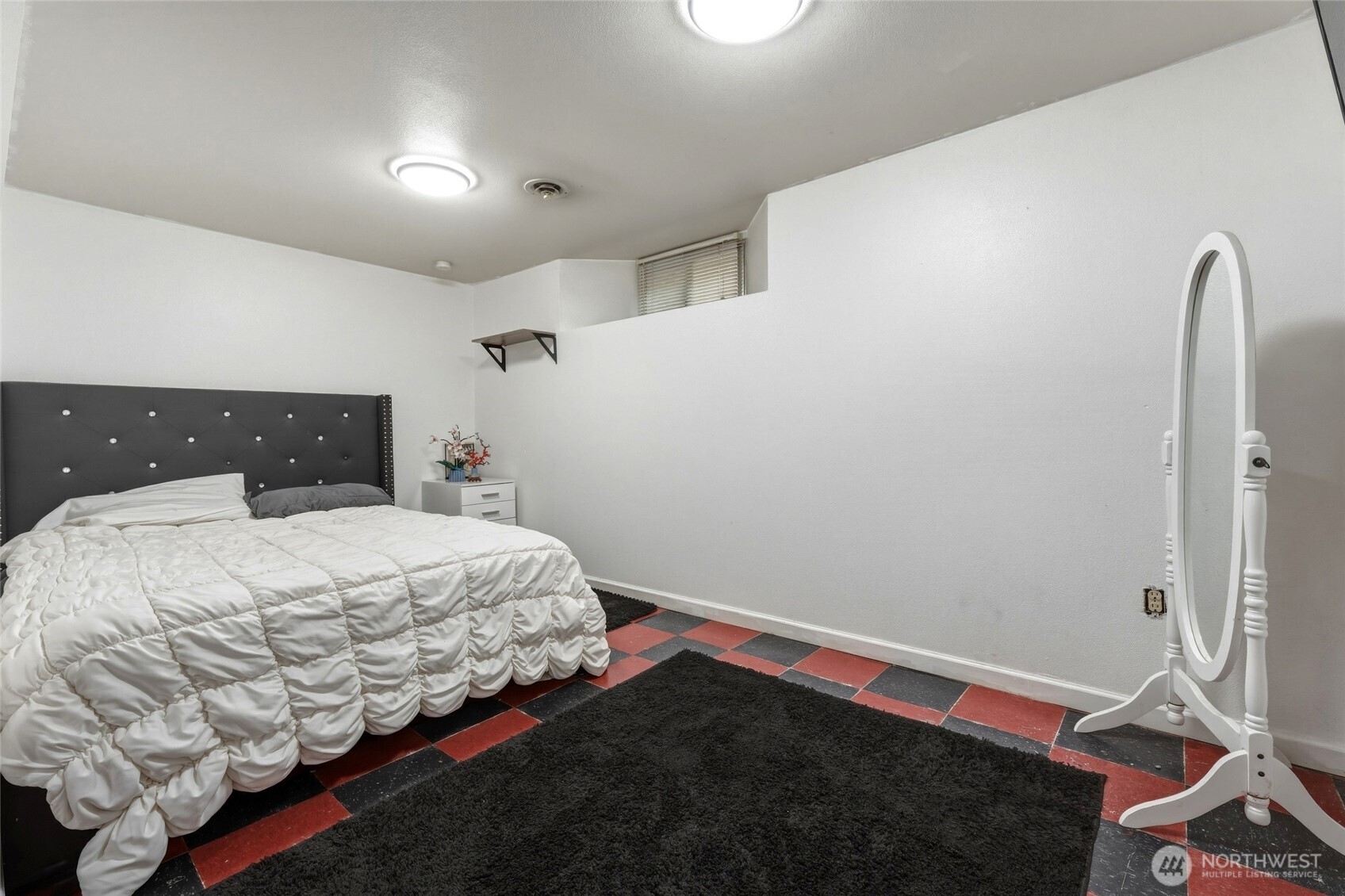 129 Kenneth Street Property Photo 15