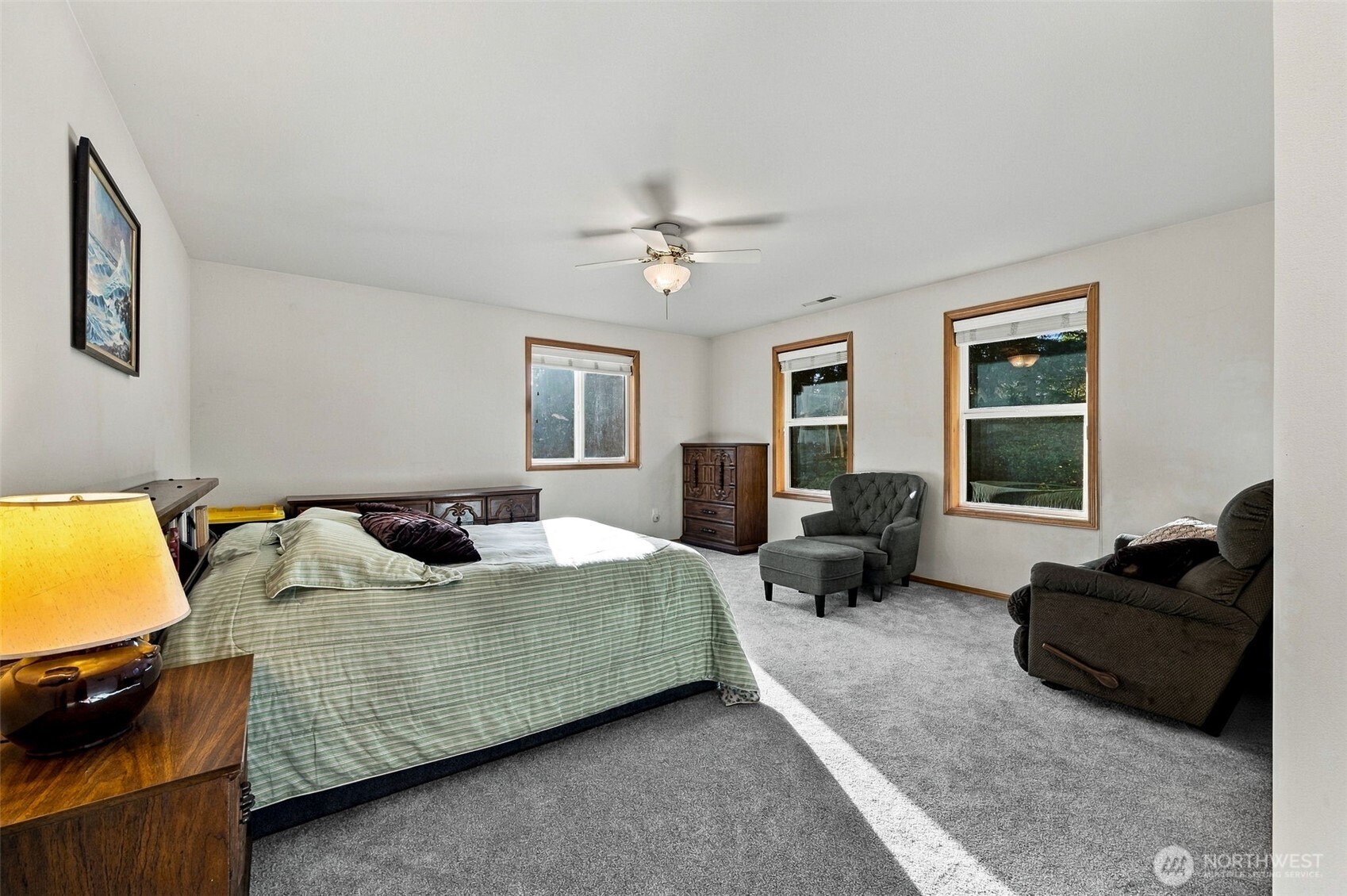 40204 Mountain Highway Property Photo 20