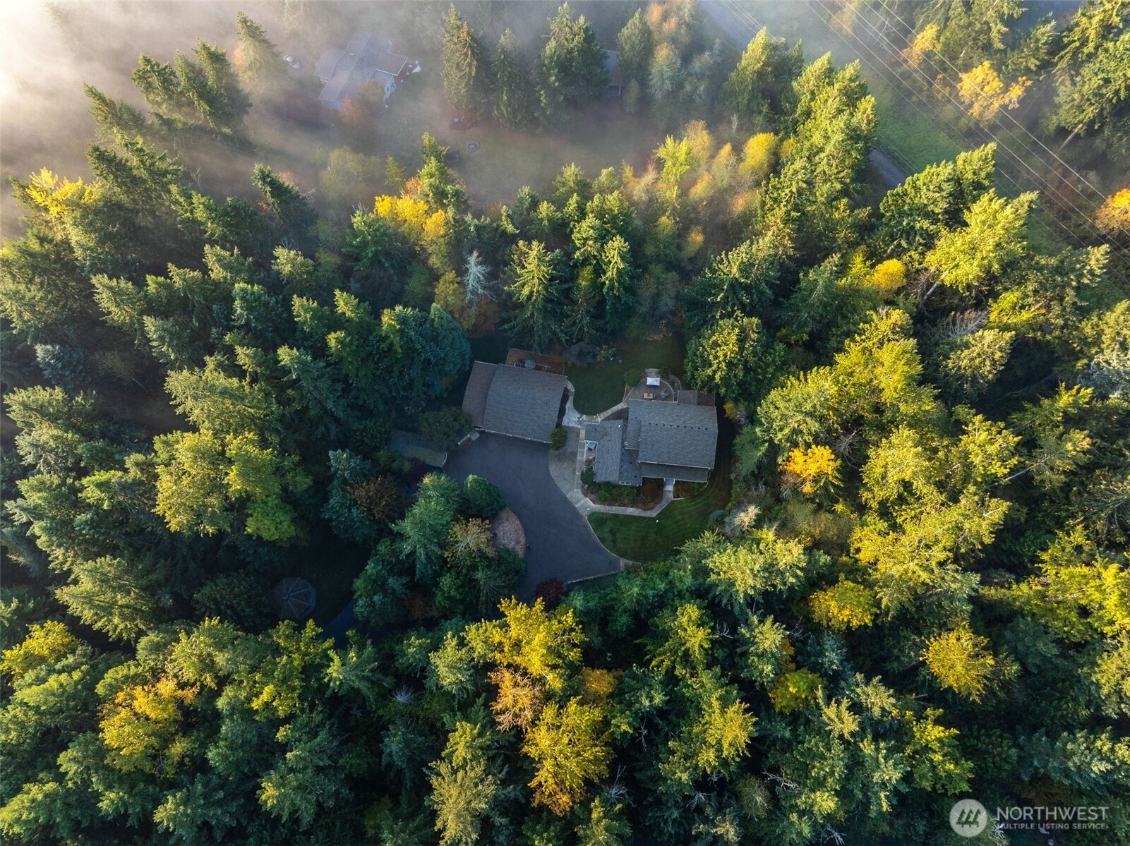 40204 Mountain Highway Property Photo 38