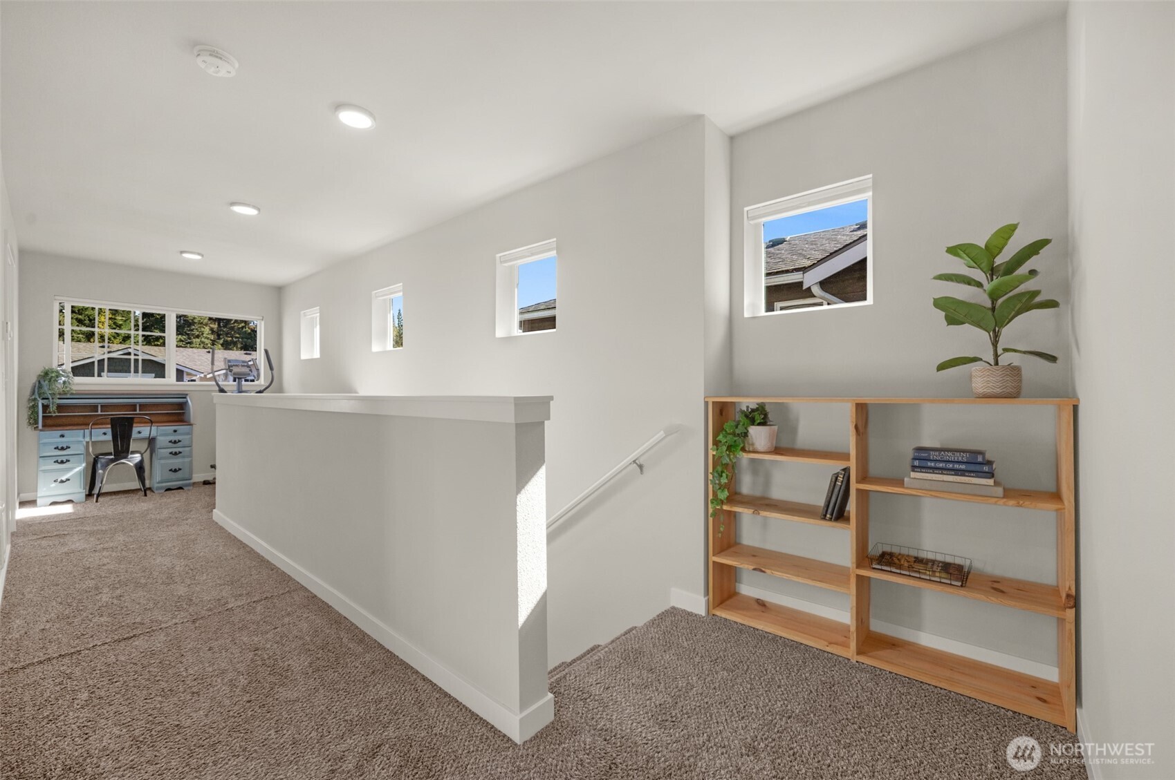 404 Raybird Avenue Property Photo 18