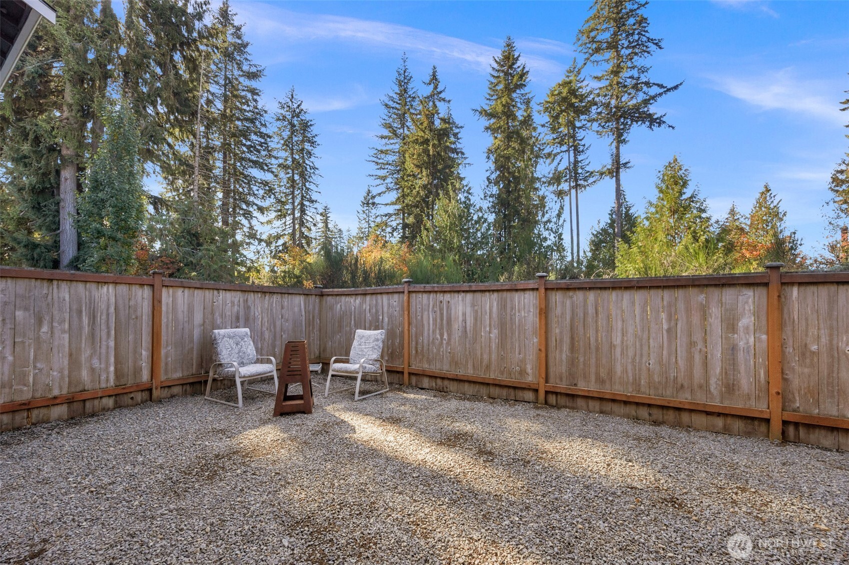 404 Raybird Avenue Property Photo 29