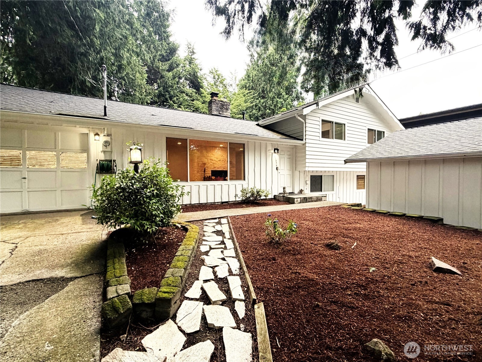11436 108th Avenue Property Photo 1