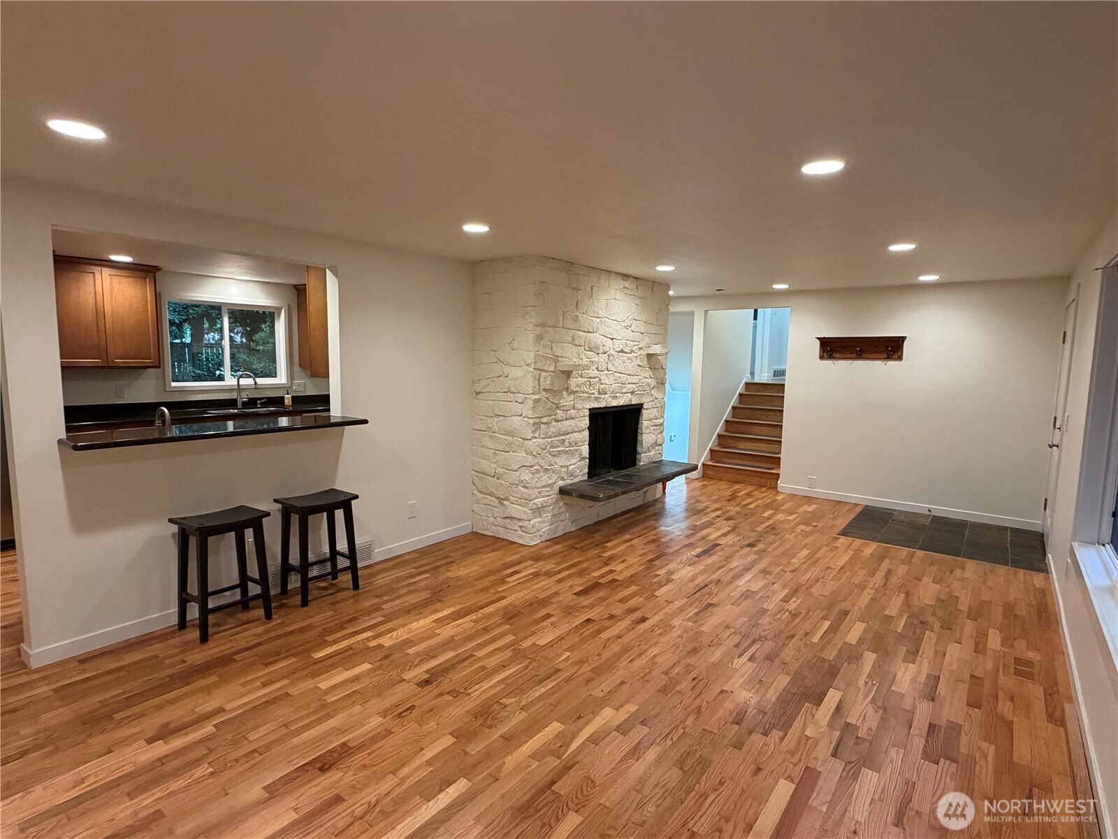 11436 108th Avenue Property Photo 2
