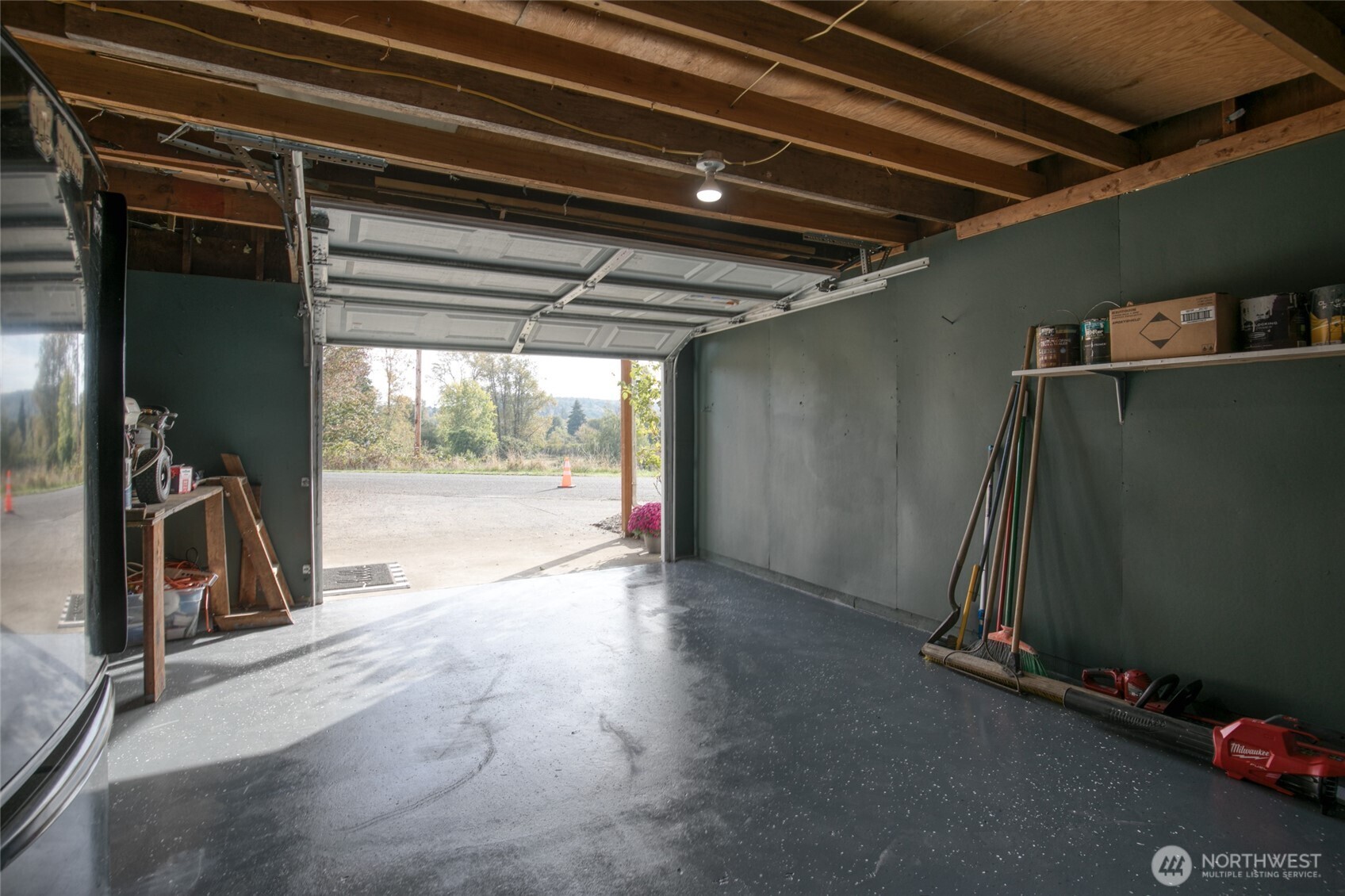 111 S B Street Property Photo 23
