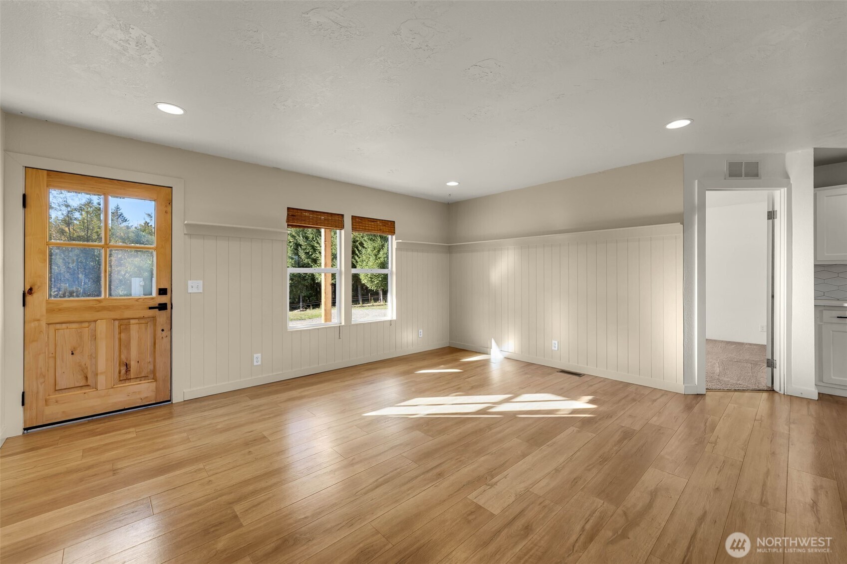 15011 Ne Hidden Meadows Drive Property Photo 5