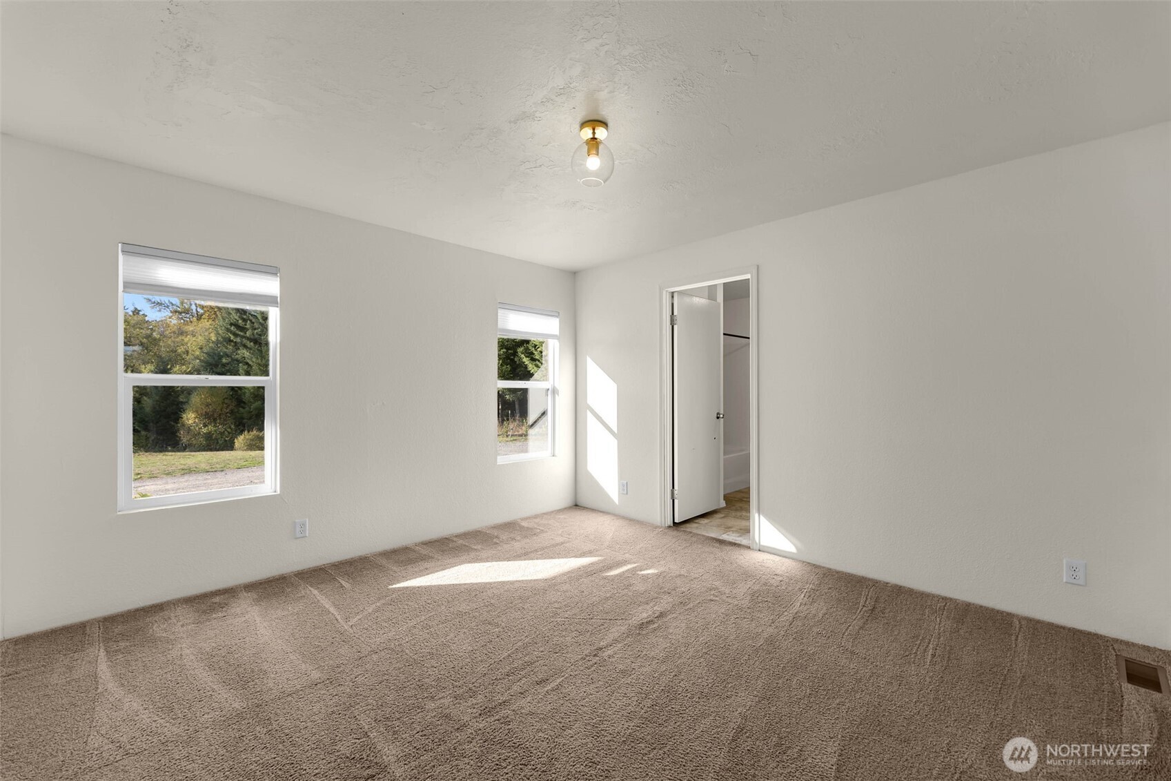 15011 Ne Hidden Meadows Drive Property Photo 15