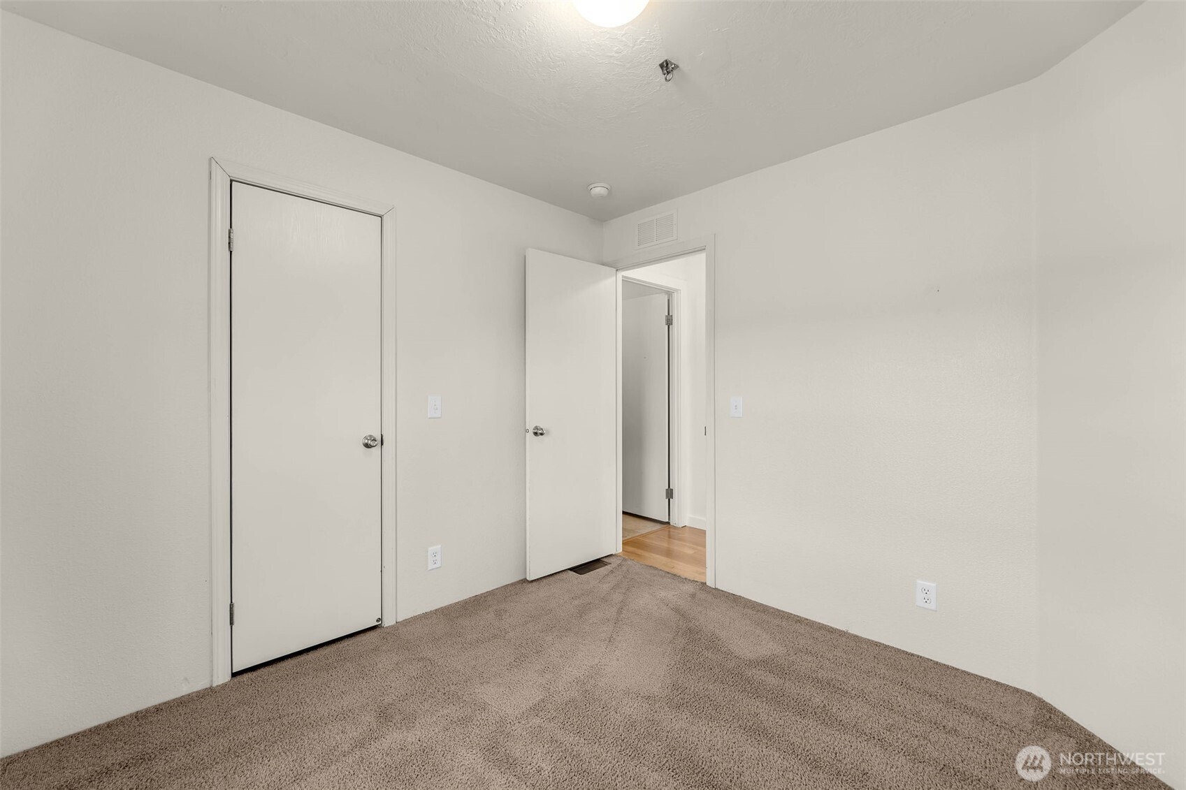 15011 Ne Hidden Meadows Drive Property Photo 23