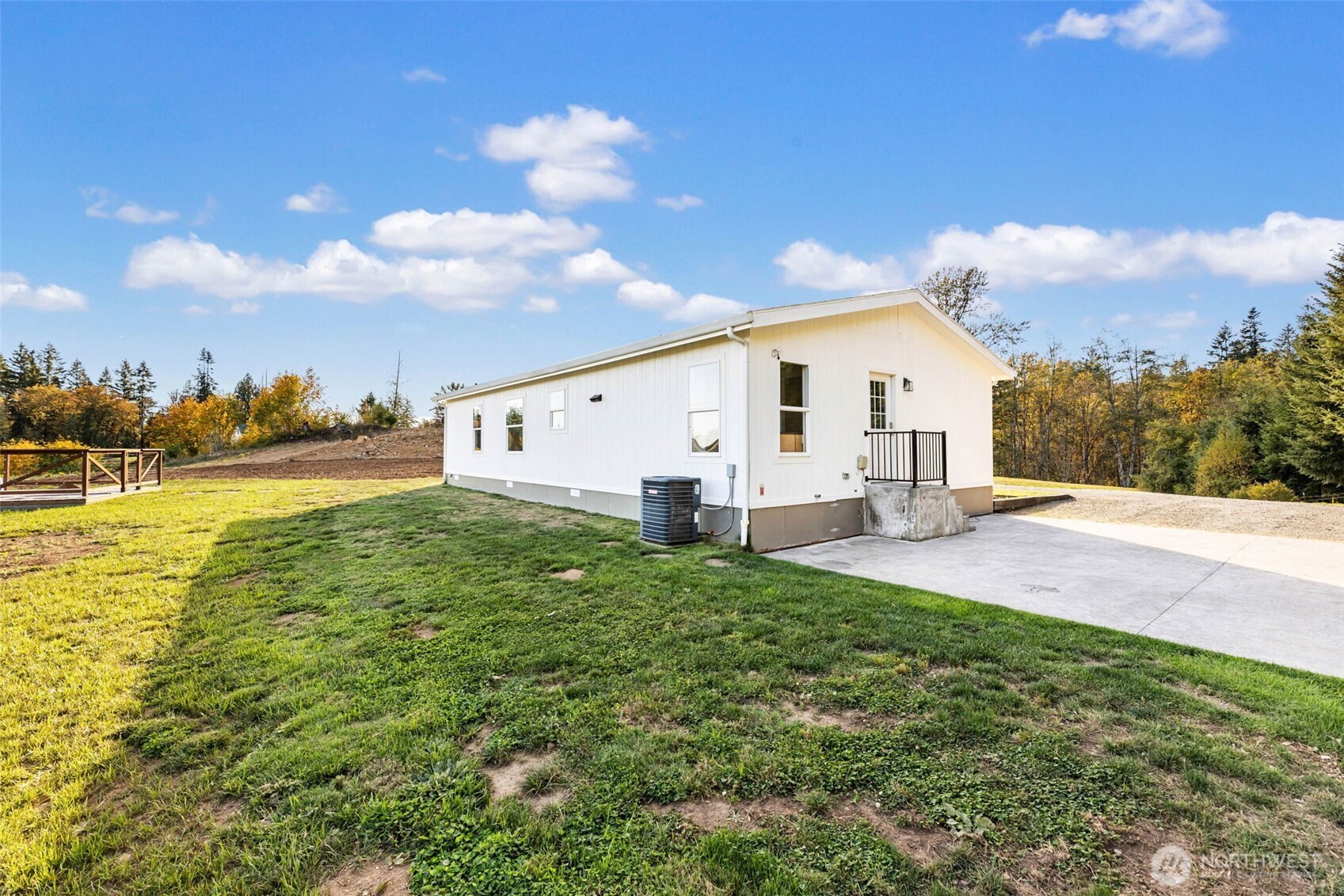 15011 Ne Hidden Meadows Drive Property Photo 28