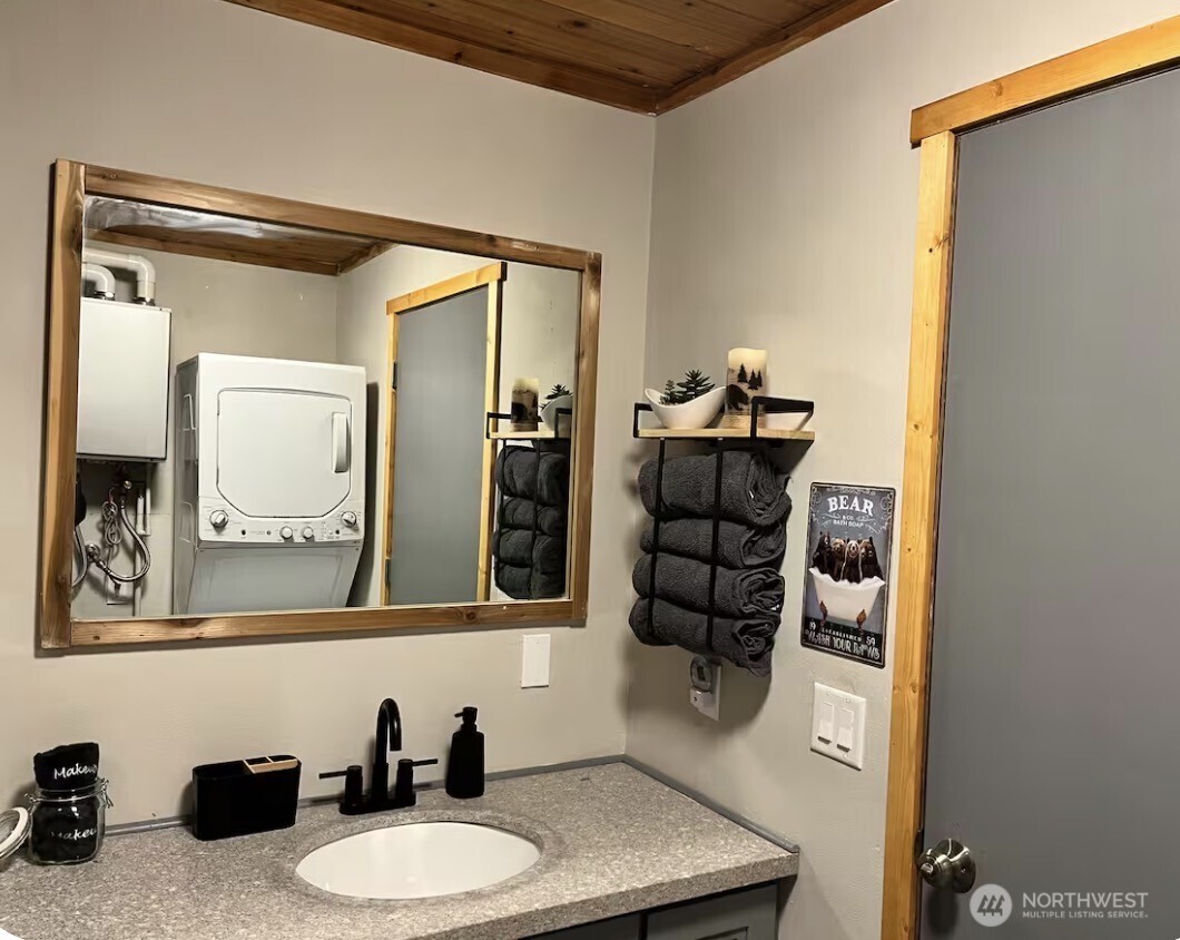 178 Skate Creek Road Property Photo 14