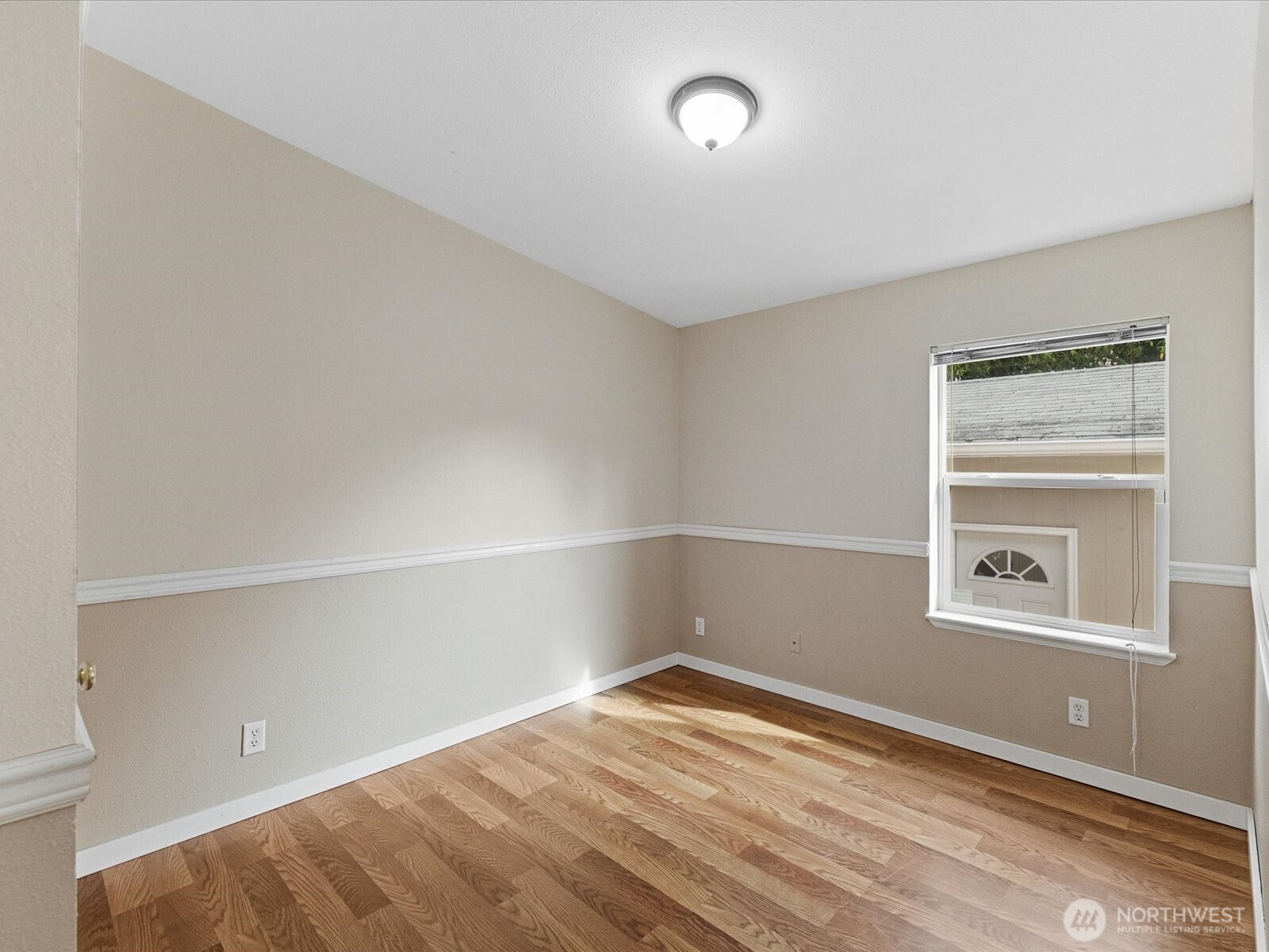 12608 Ne Hollyhills Drive Property Photo 14
