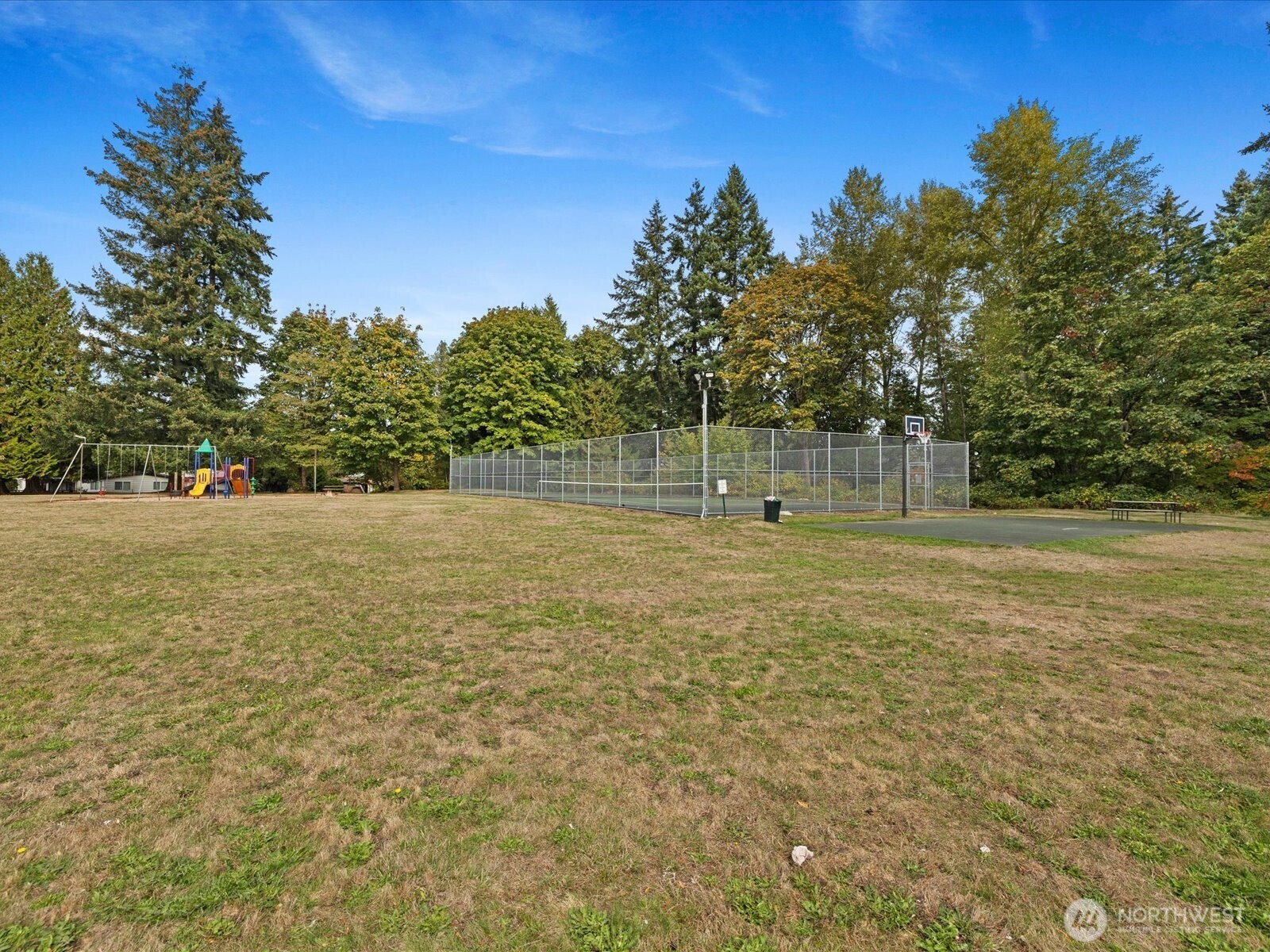 12608 Ne Hollyhills Drive Property Photo 37