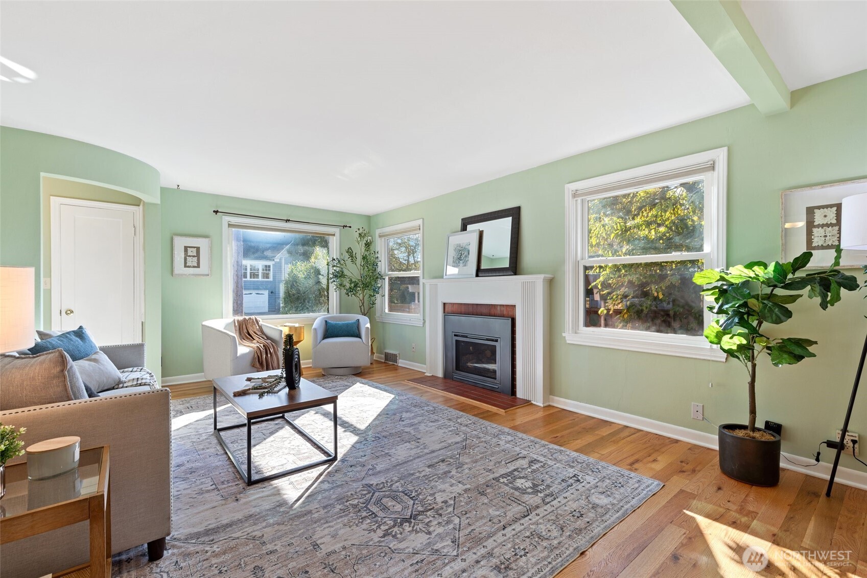 7711 Sunnyside Avenue Property Photo 4