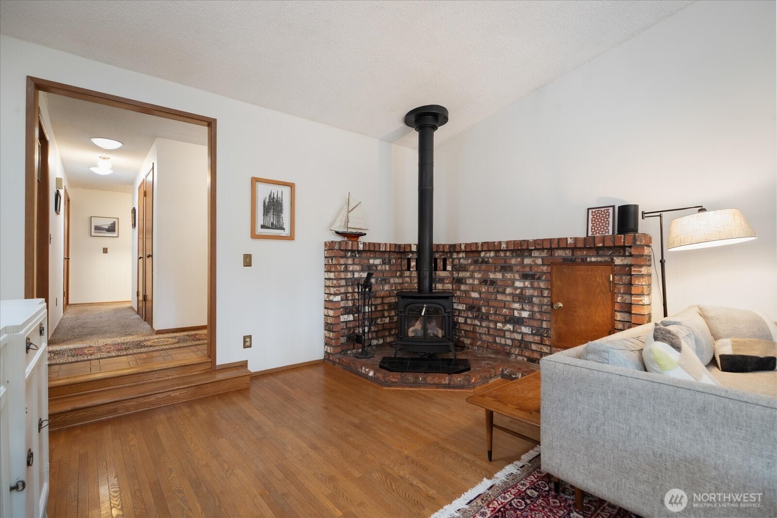 255 Nw Columbia Drive Property Photo 8