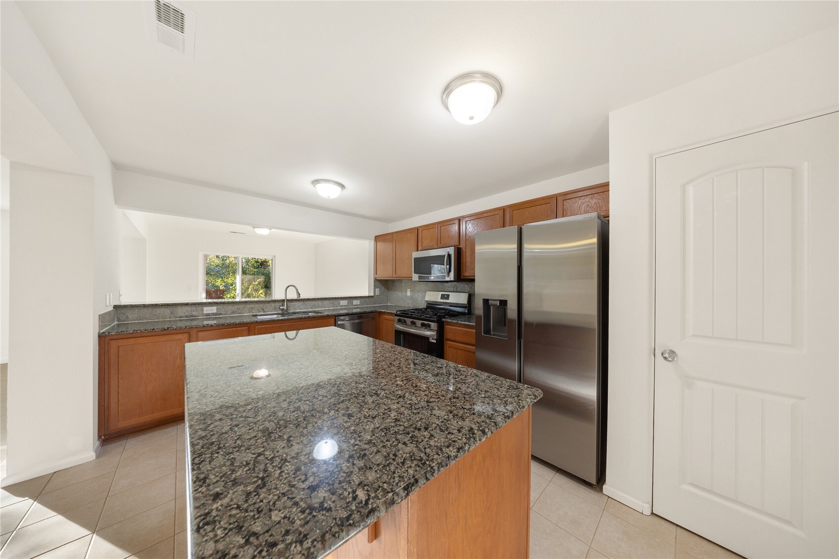 19020 18th Avenue Property Photo 11