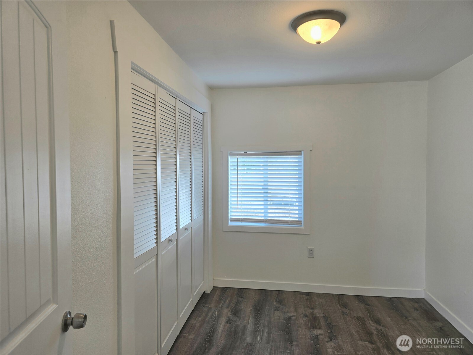 208 N Hoquiam Street Property Photo 20