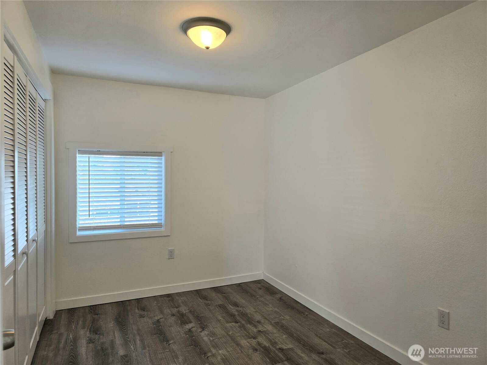 208 N Hoquiam Street Property Photo 21
