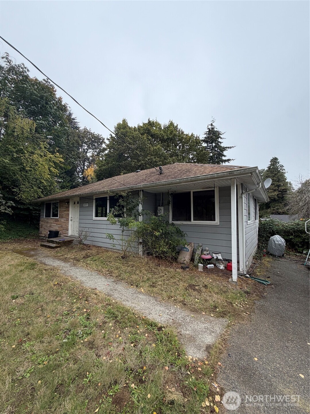 10031 2nd Avenue Property Photo 1