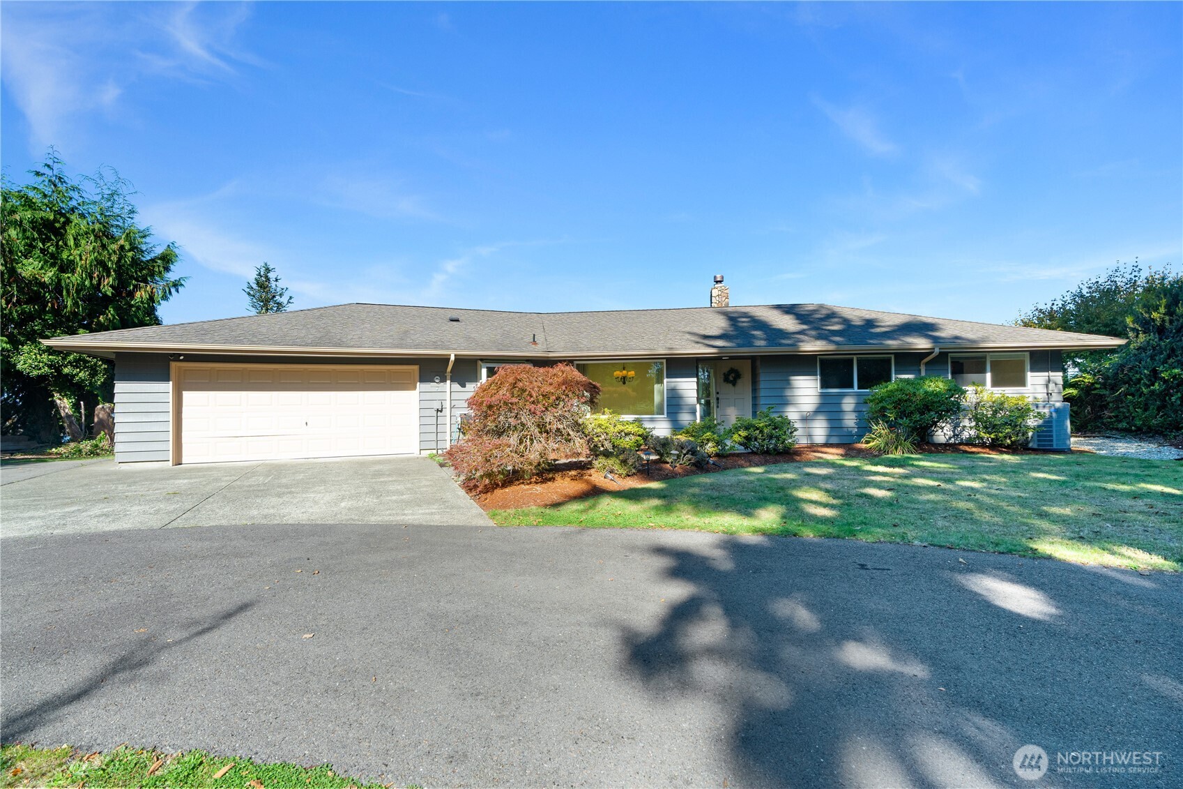 902 Carney Drive Property Photo 2