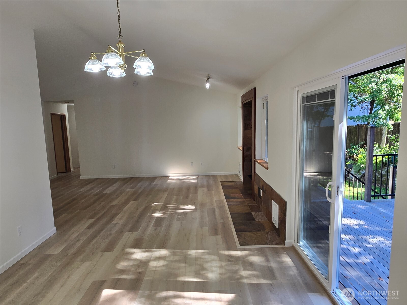 44512 Fir Road Property Photo 10
