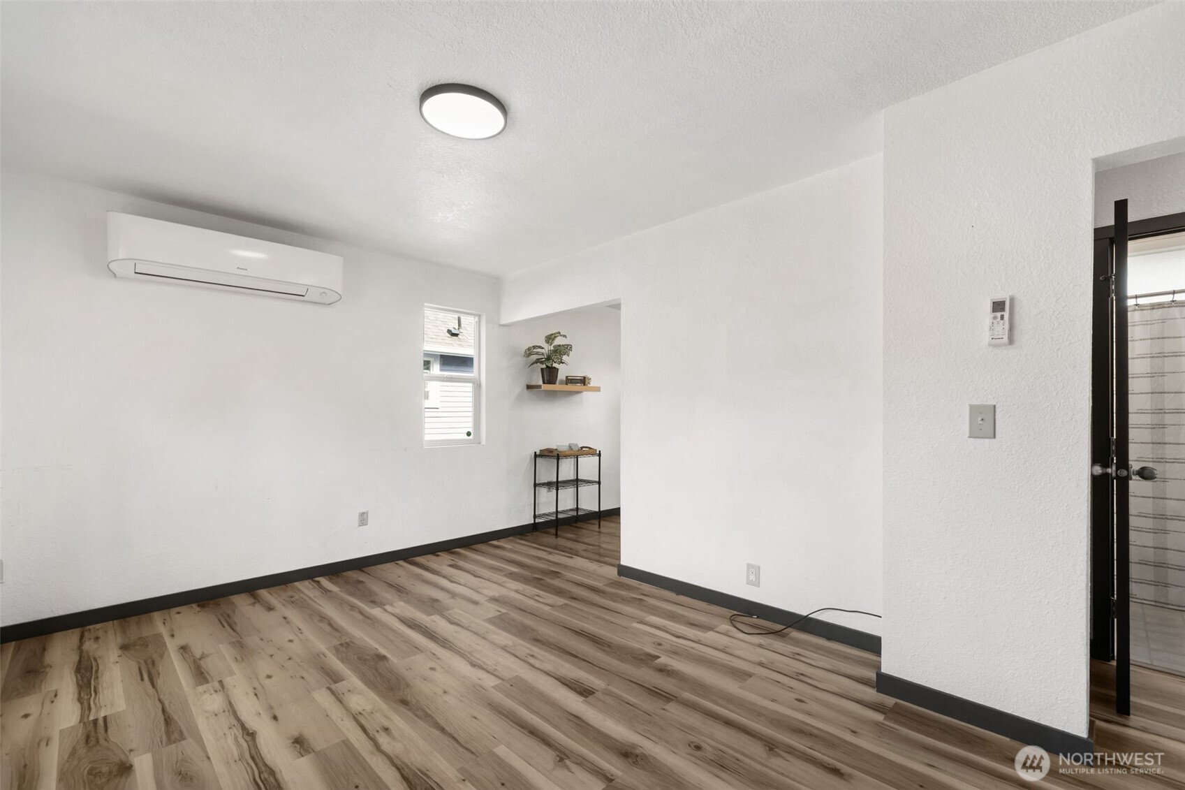 1405 Flower Avenue Property Photo 4