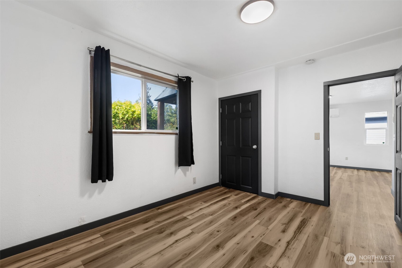 1405 Flower Avenue Property Photo 10