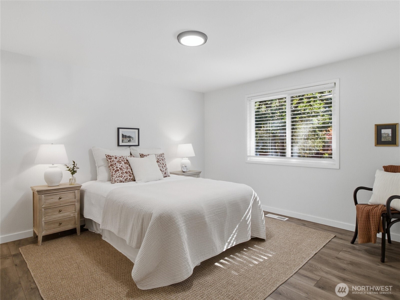 8616 35th Court Property Photo 13