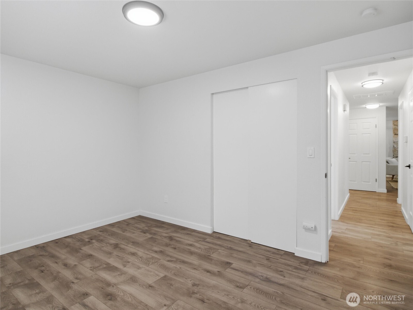 8616 35th Court Property Photo 17