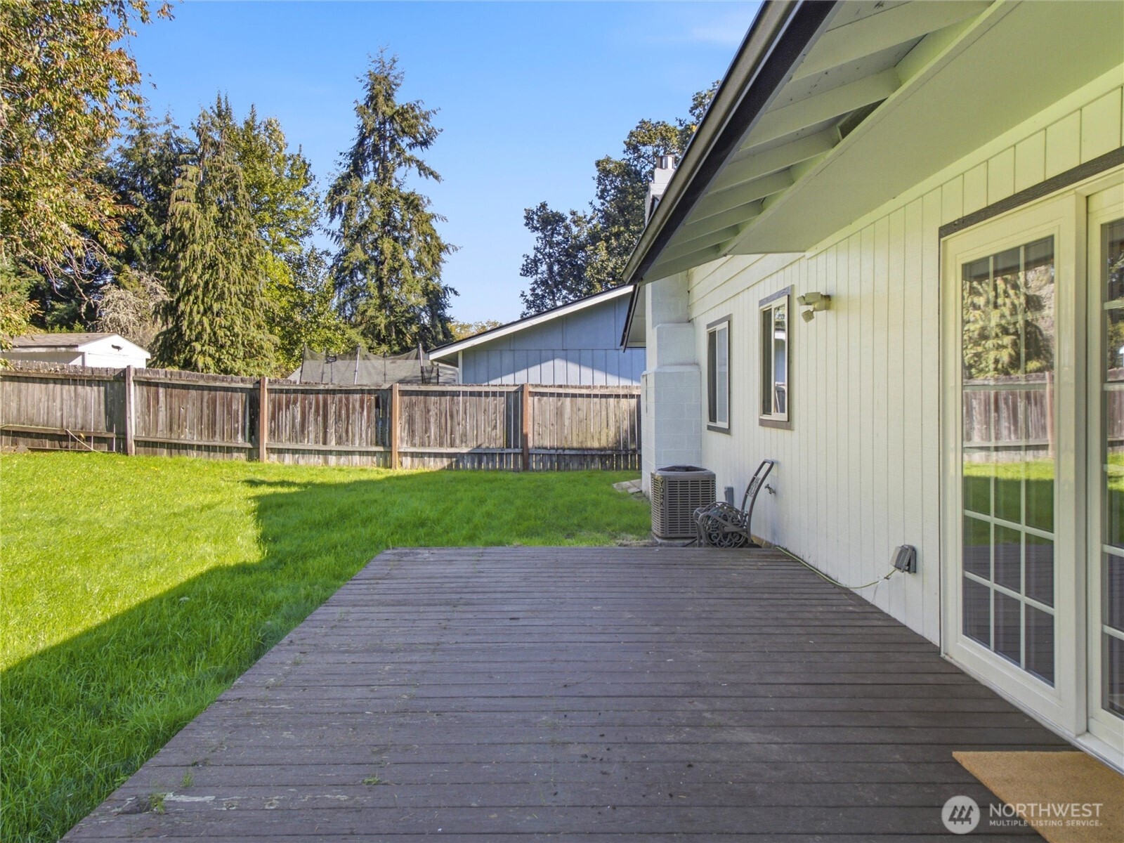 8616 35th Court Property Photo 25
