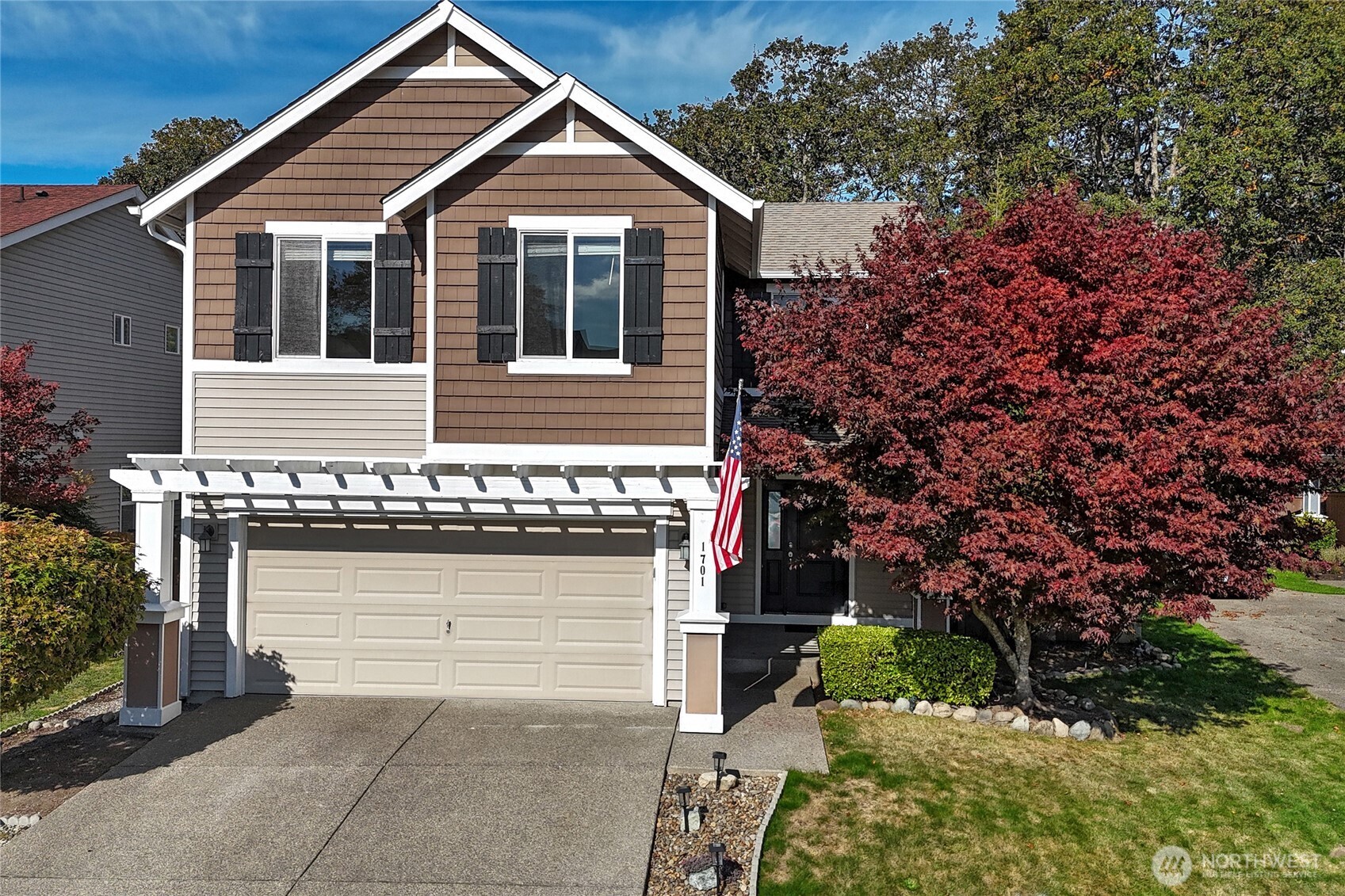 1701 177th Street Property Photo 2