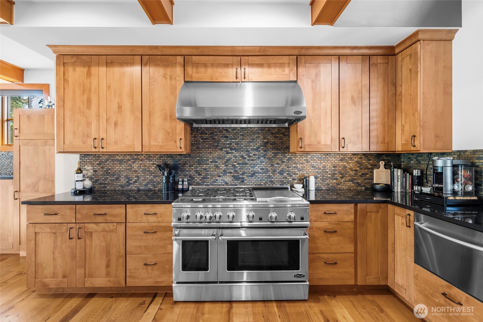 12733 Eagle Drive Property Photo 8