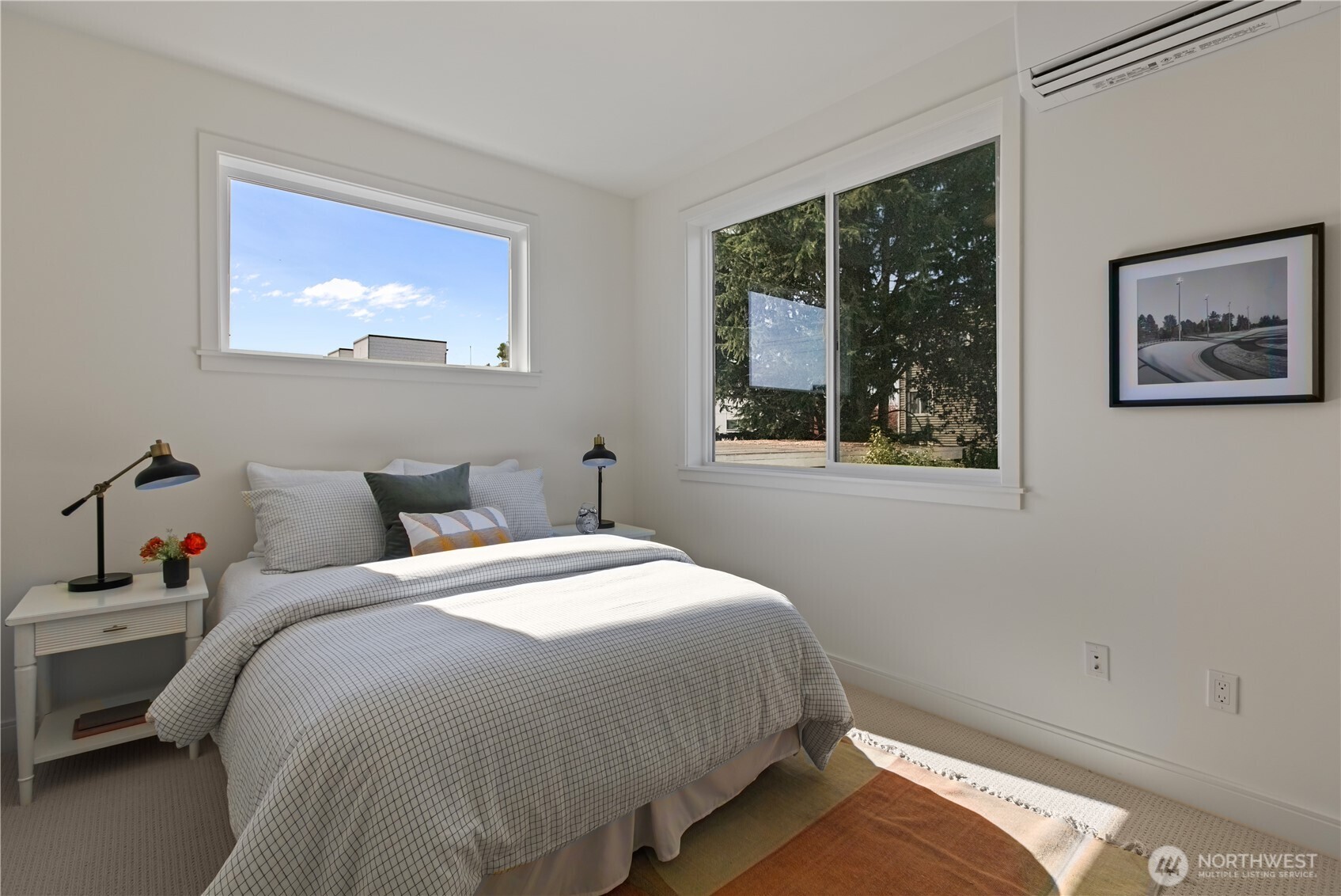 4469 Linden Avenue Property Photo 16