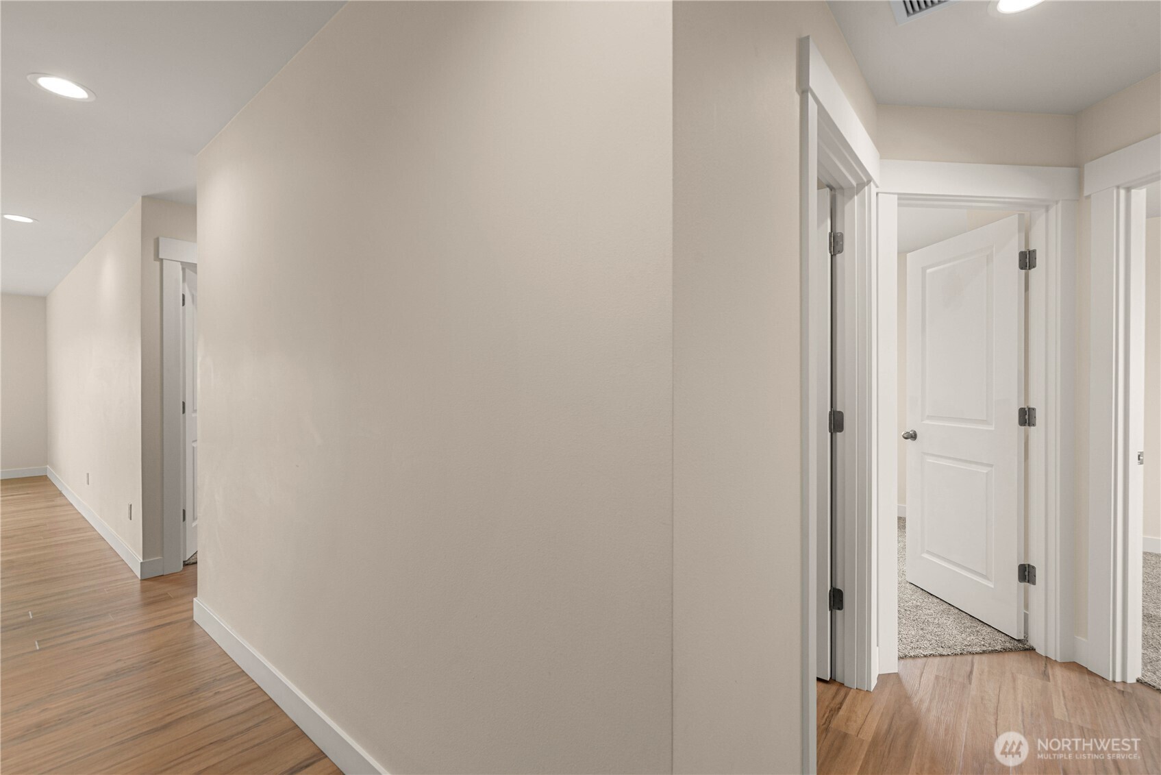 2330 Noah Street Property Photo 5