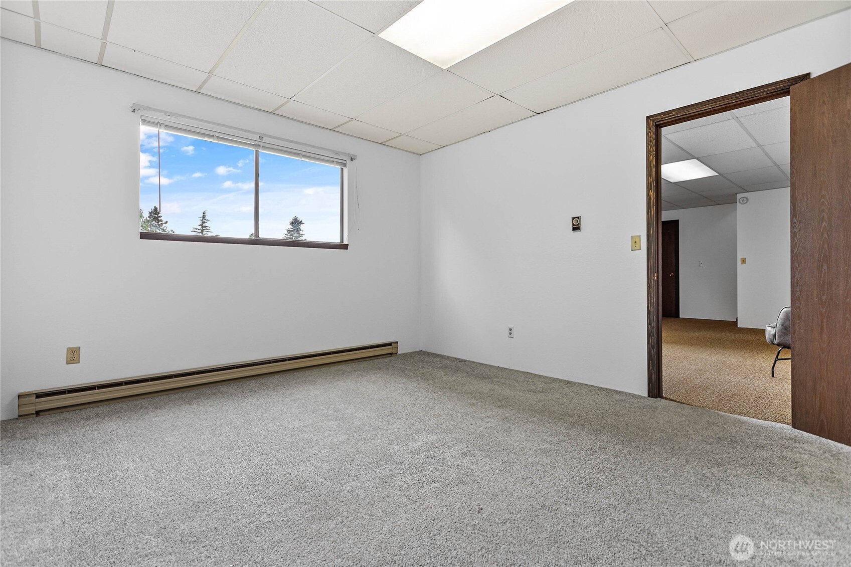 2301 Huron Street Property Photo 30