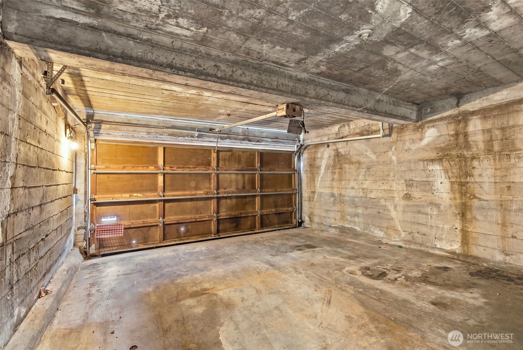 1317 California Avenue Property Photo 28