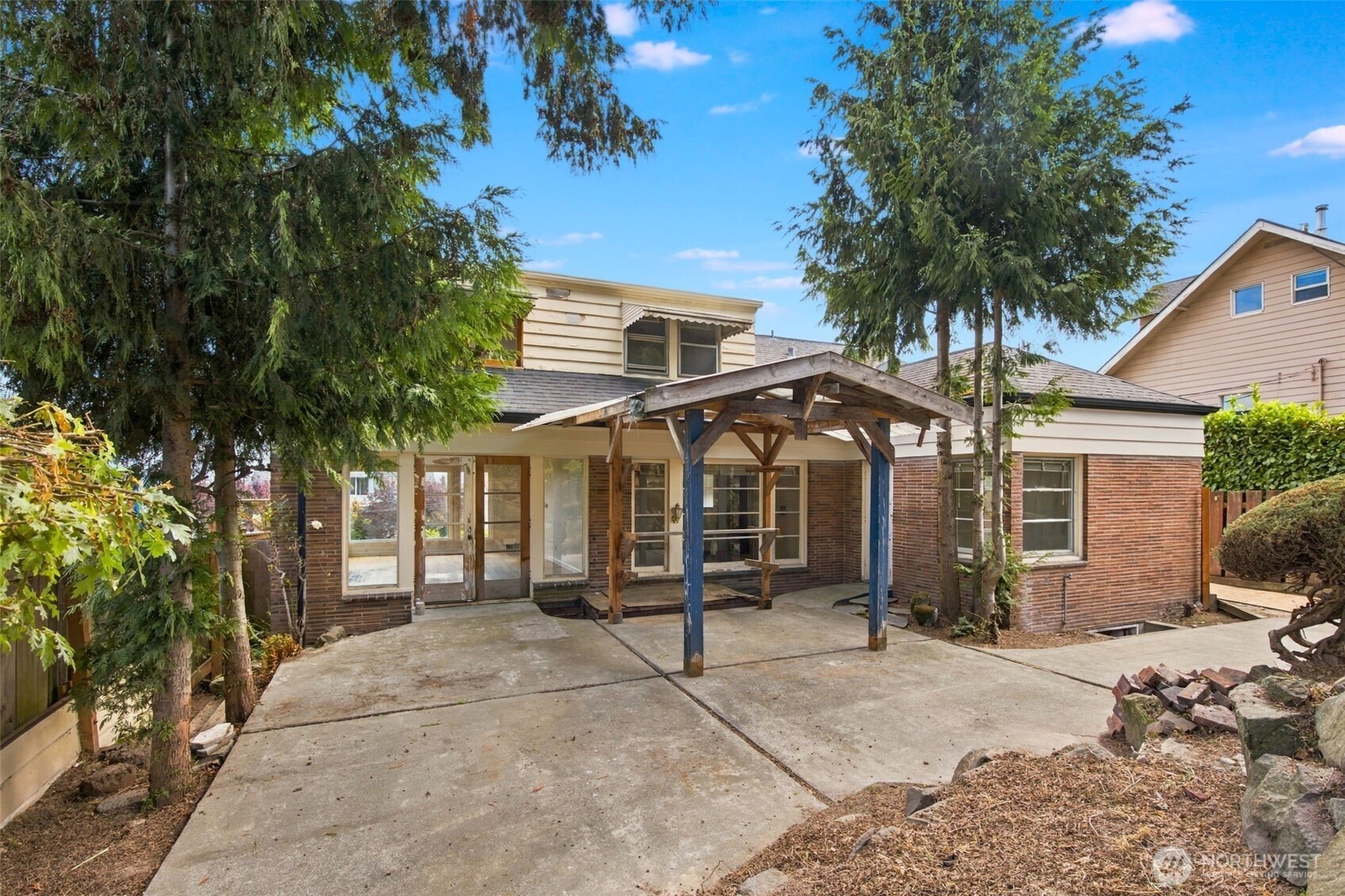 1317 California Avenue Property Photo 30