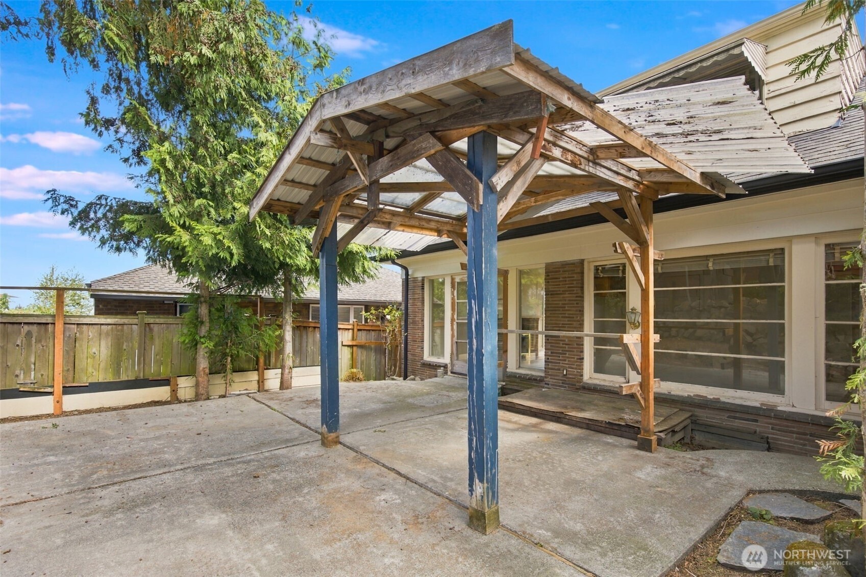 1317 California Avenue Property Photo 31