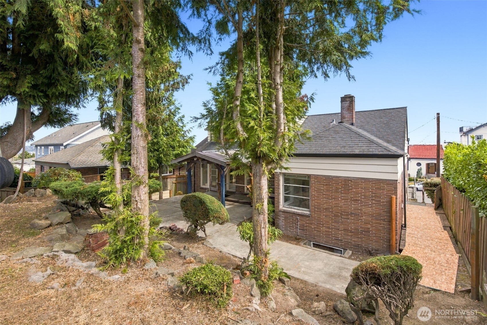 1317 California Avenue Property Photo 33