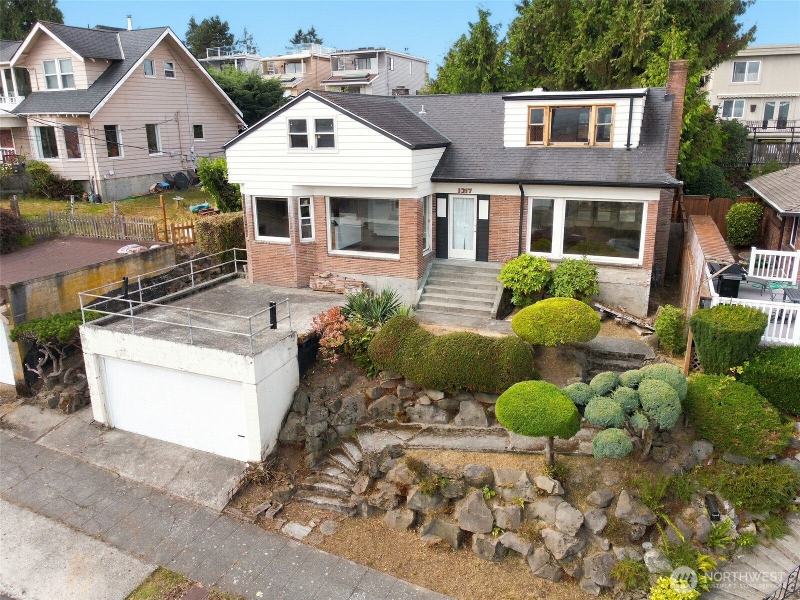 1317 California Avenue Property Photo 37