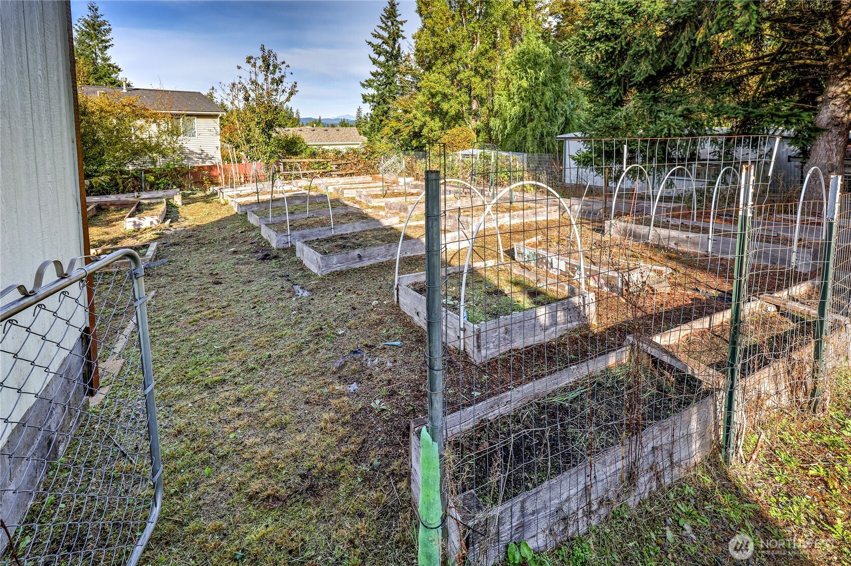 2072 Sidney Avenue Property Photo 9